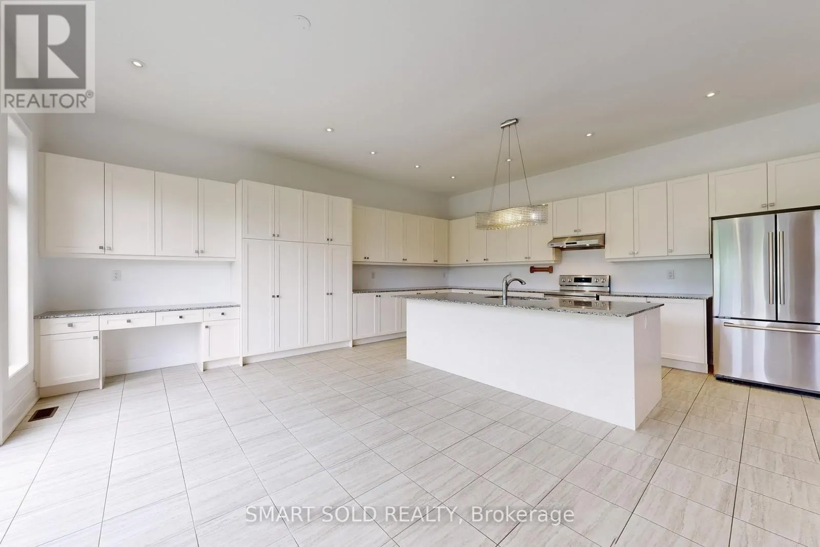 259 STORMONT TRAIL