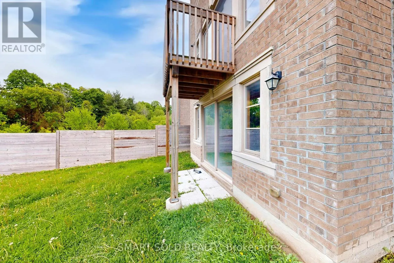 259 STORMONT TRAIL