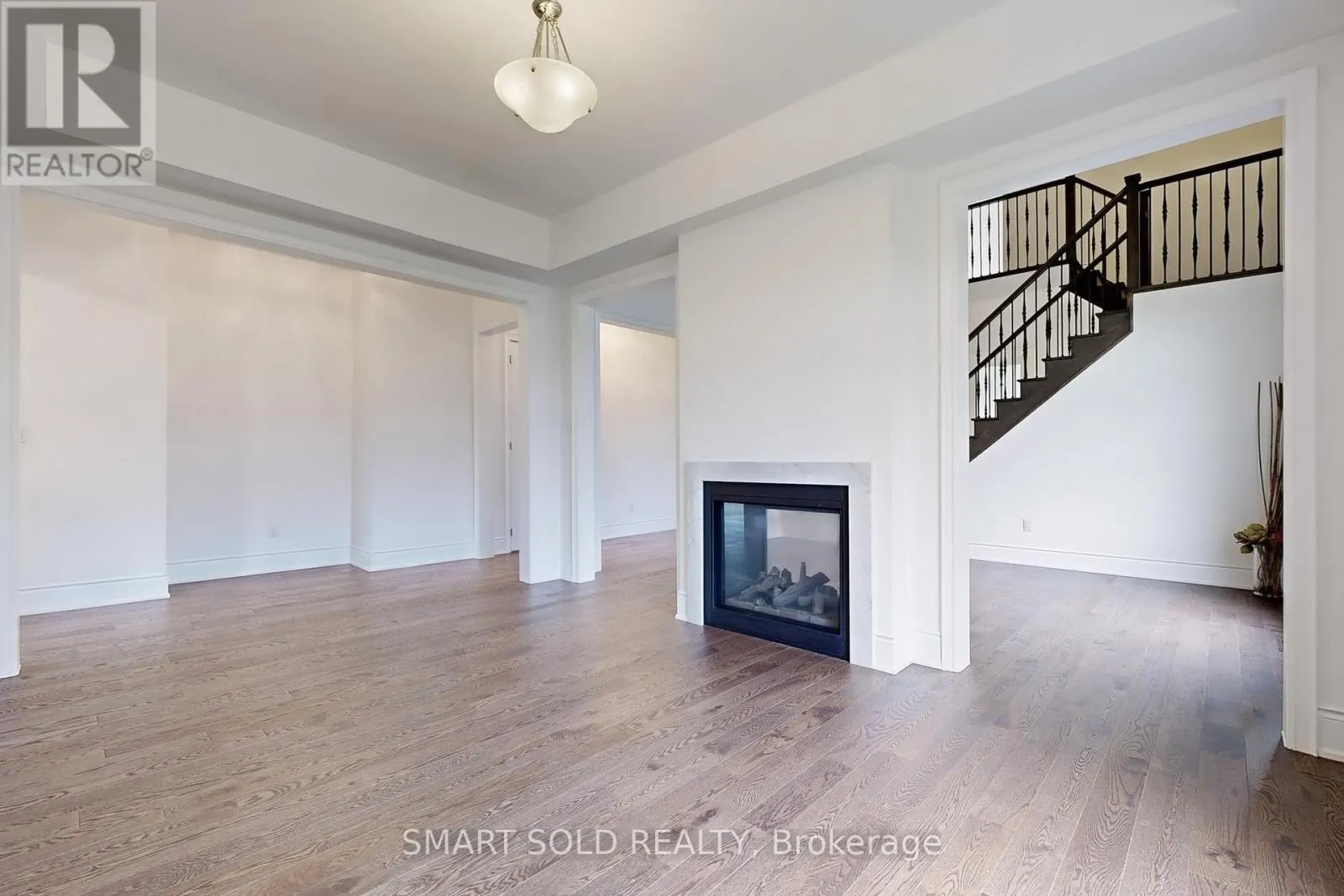 259 STORMONT TRAIL