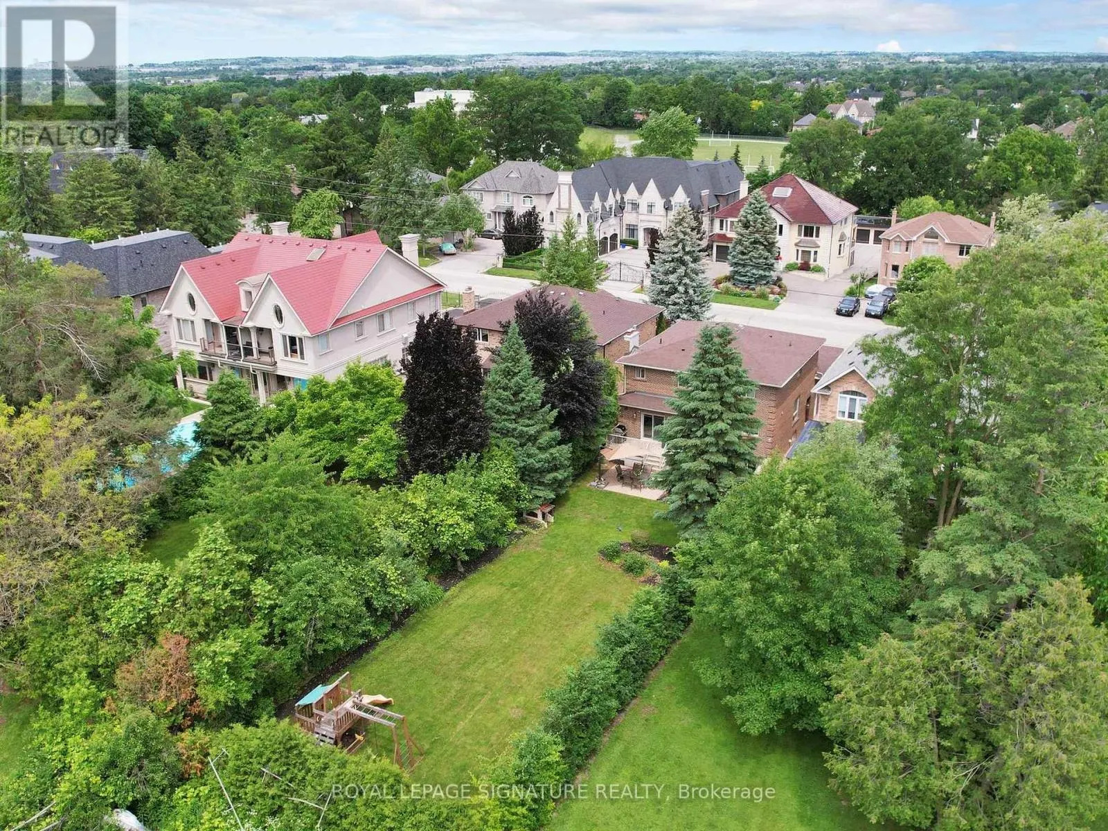 81 GARDEN AVENUE