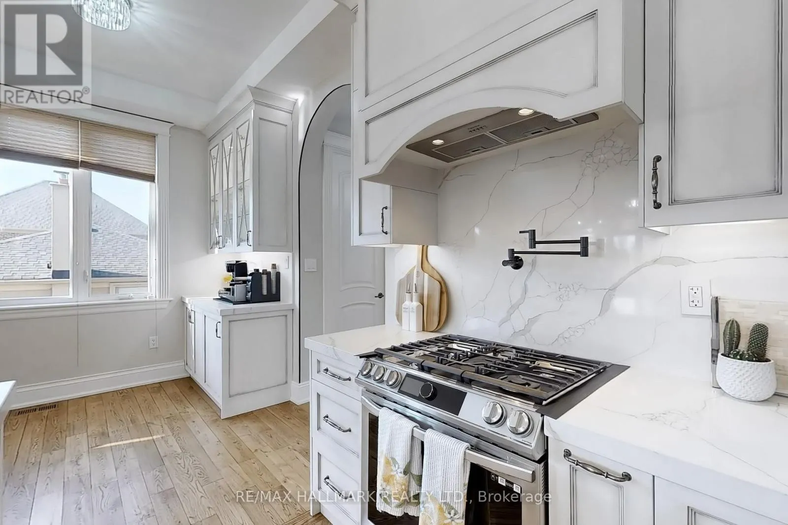 83 HAMBLY AVENUE