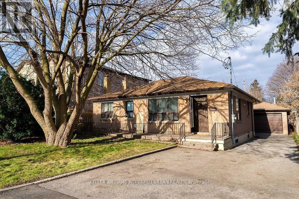 LOWER - 86 MORGAN AVENUE