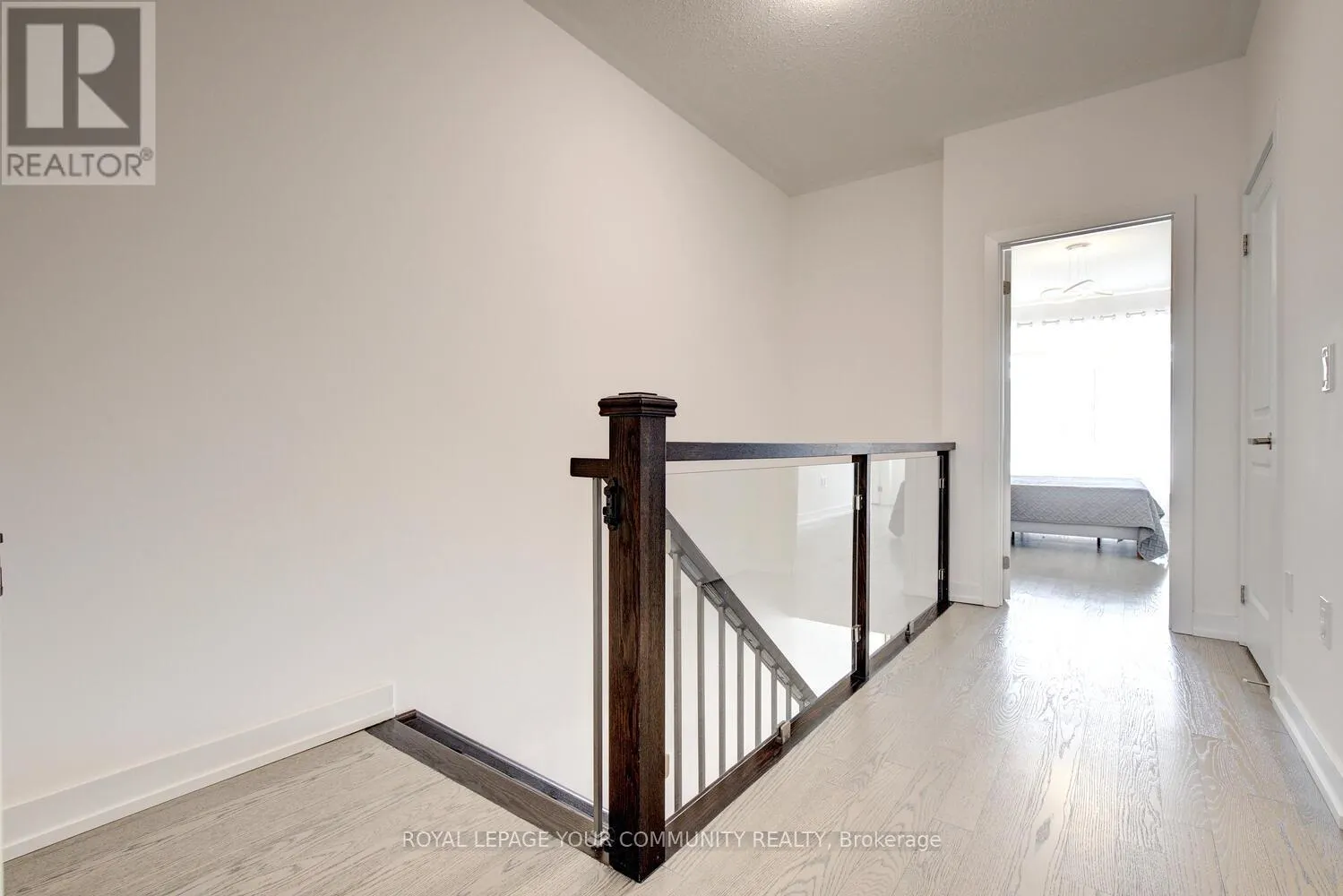 16 GLENNGARRY CRESCENT