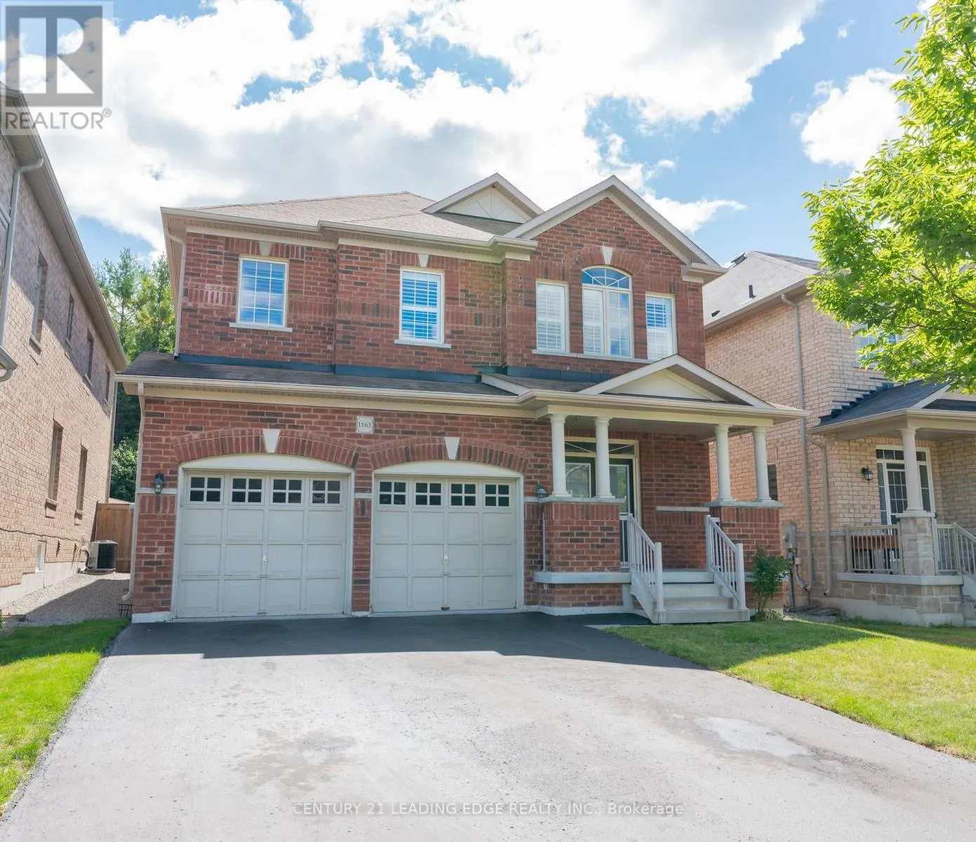 1163 STUFFLES CRESCENT