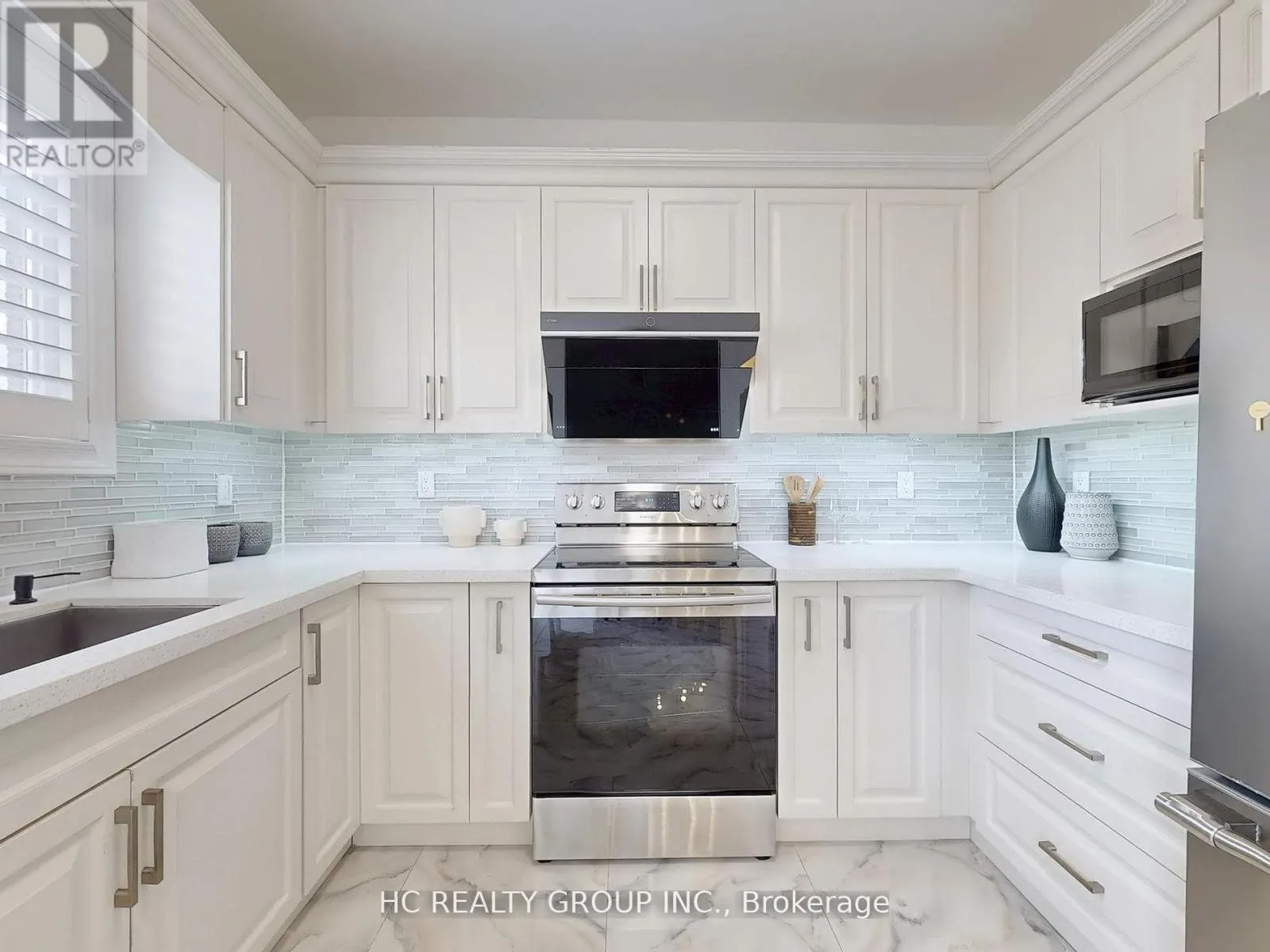 247 DUFFERIN HILL DRIVE