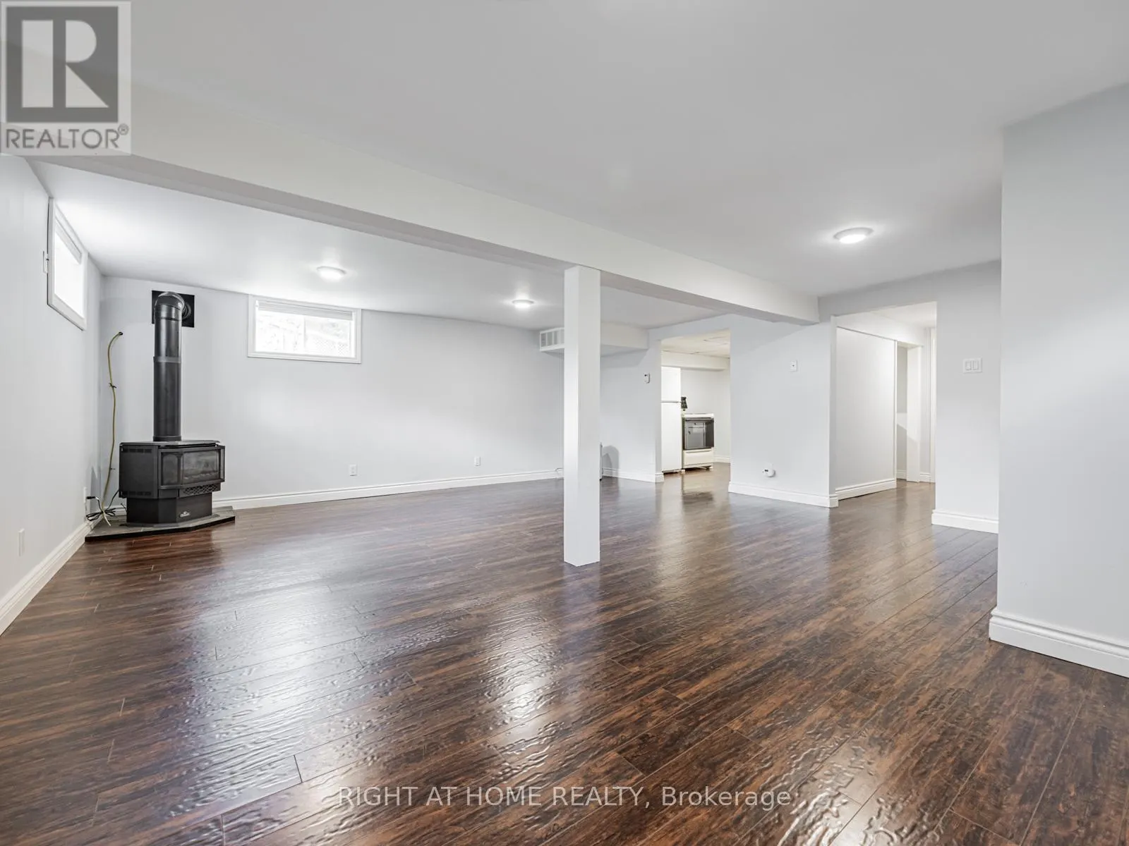 1 MAPLE GROVE STREET