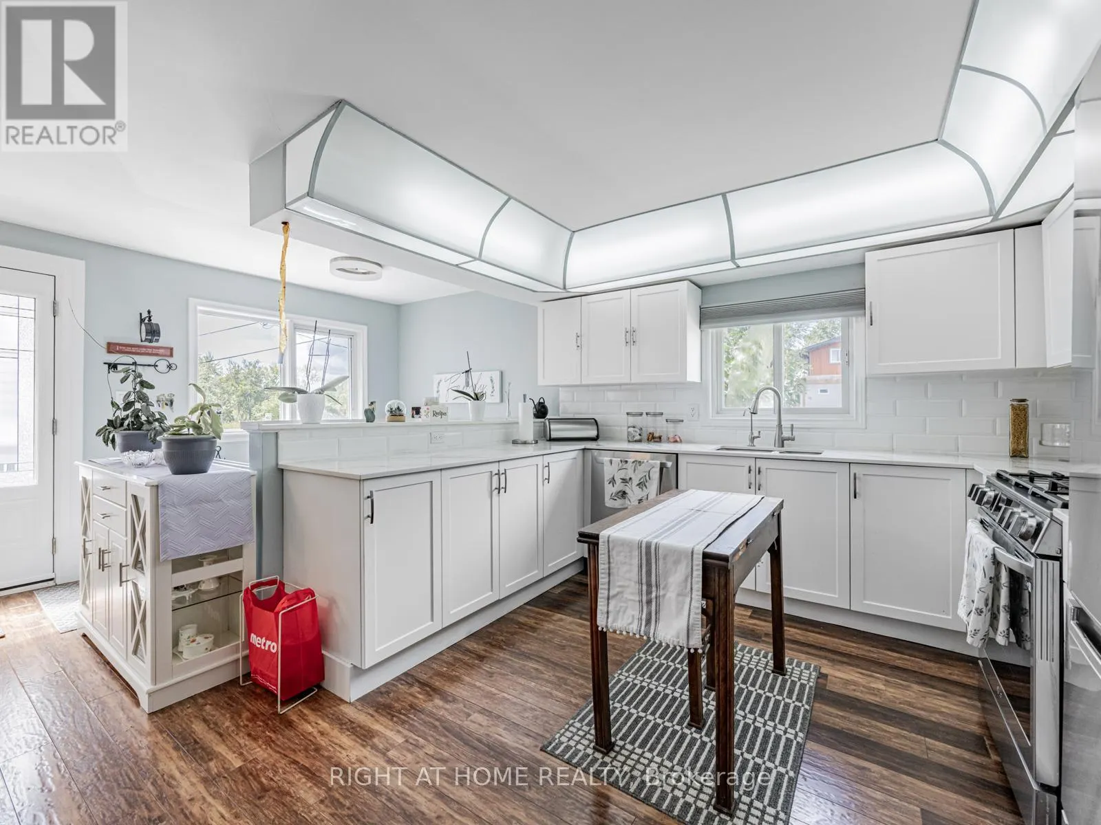 1 MAPLE GROVE STREET