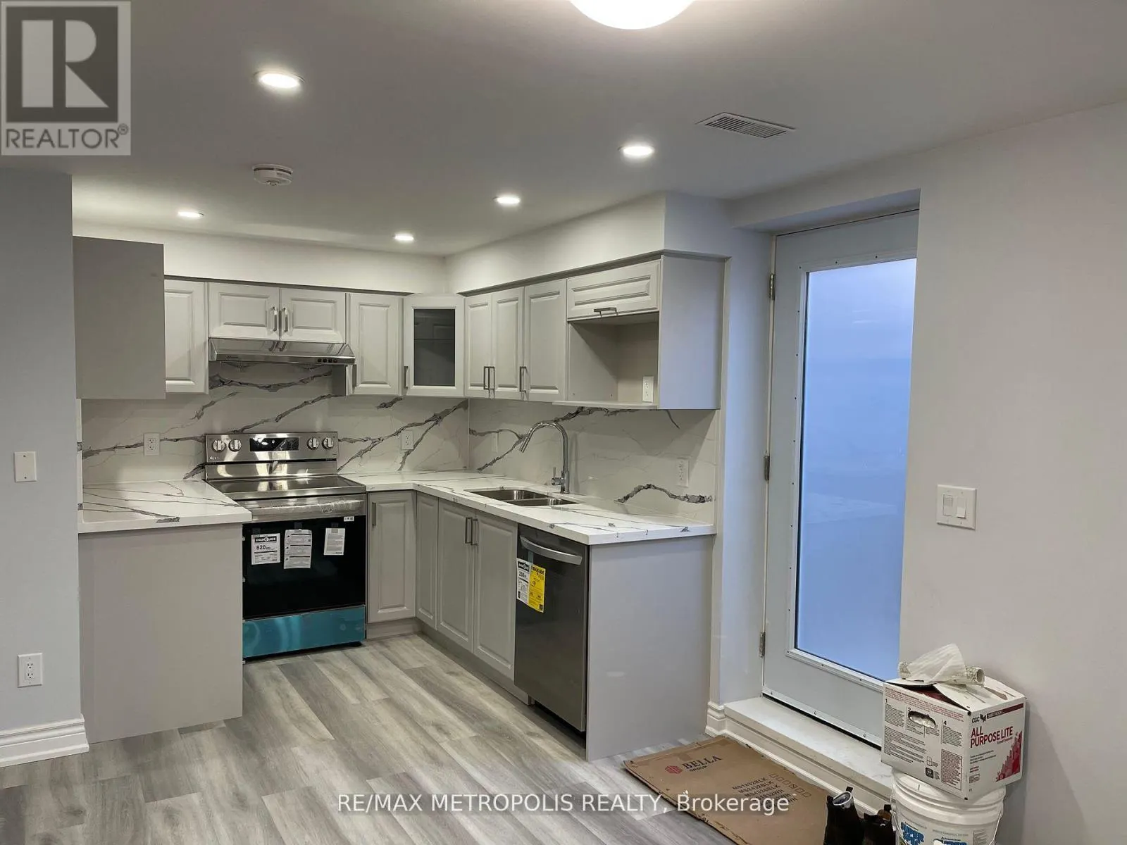 BSMT - 272 CORNELL PARK AVENUE