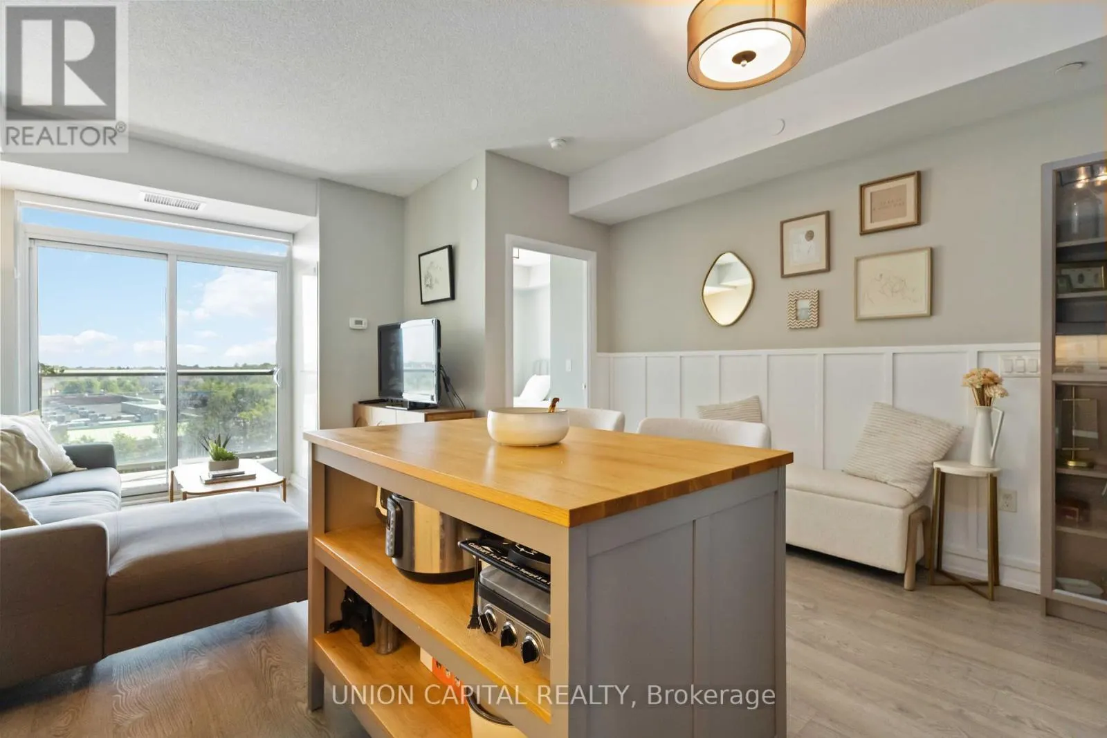 512 - 9560 MARKHAM ROAD