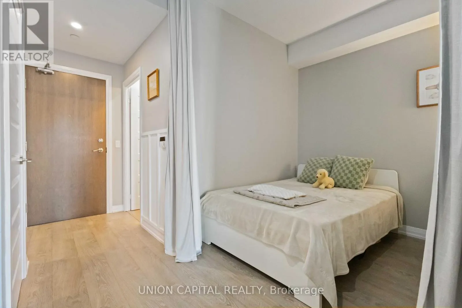 512 - 9560 MARKHAM ROAD