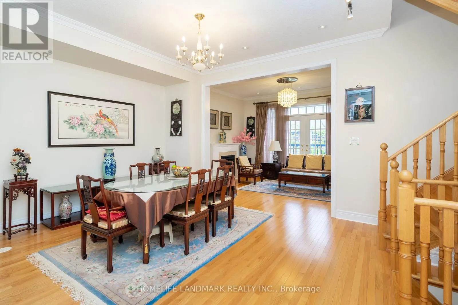 9 MACKENZIE'S STAND AVENUE