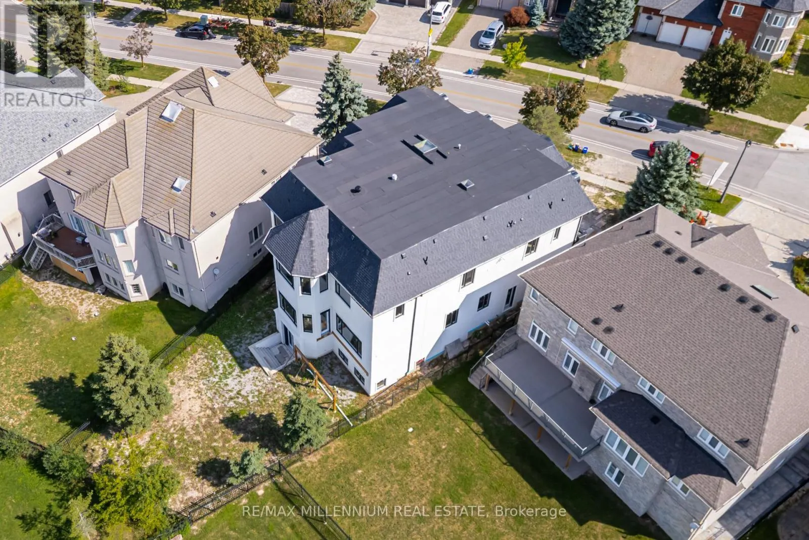 136 BOAKE TRAIL