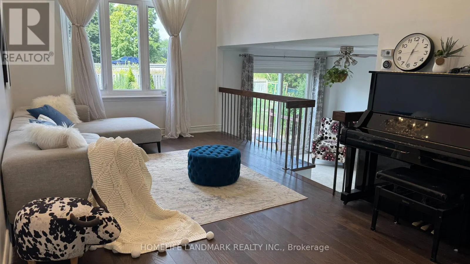 160 SNOWSHOE CRESCENT