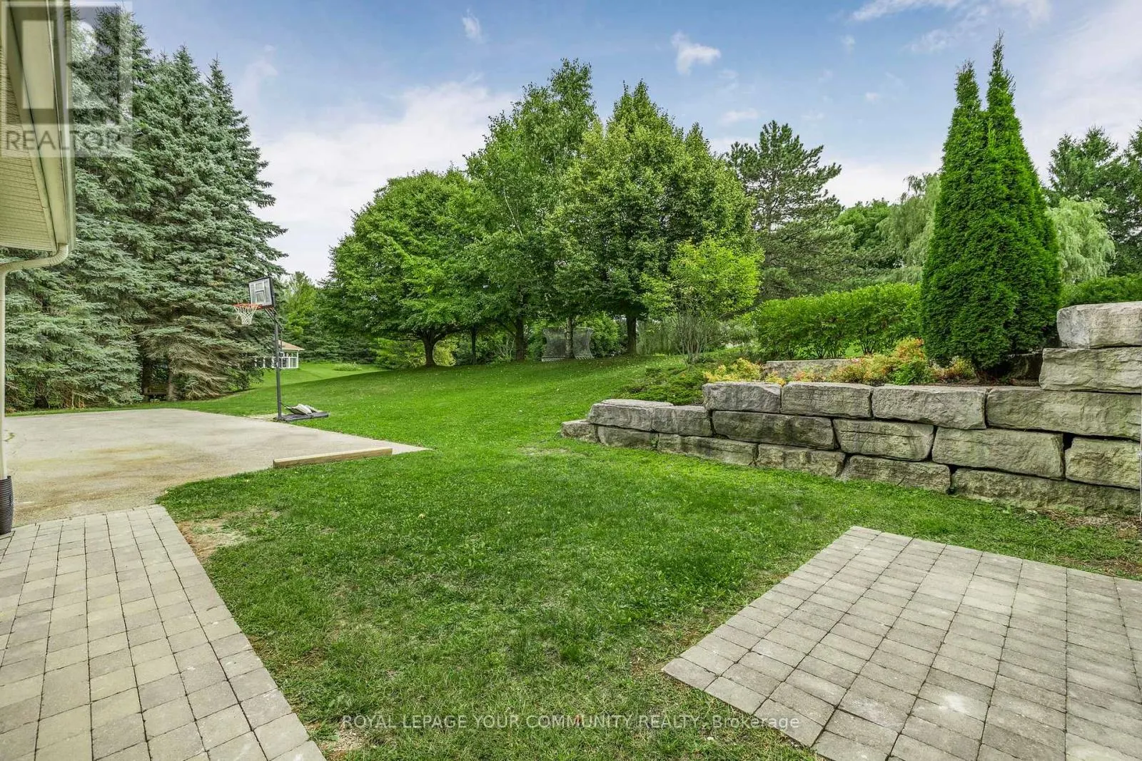 1189 KINGDALE ROAD