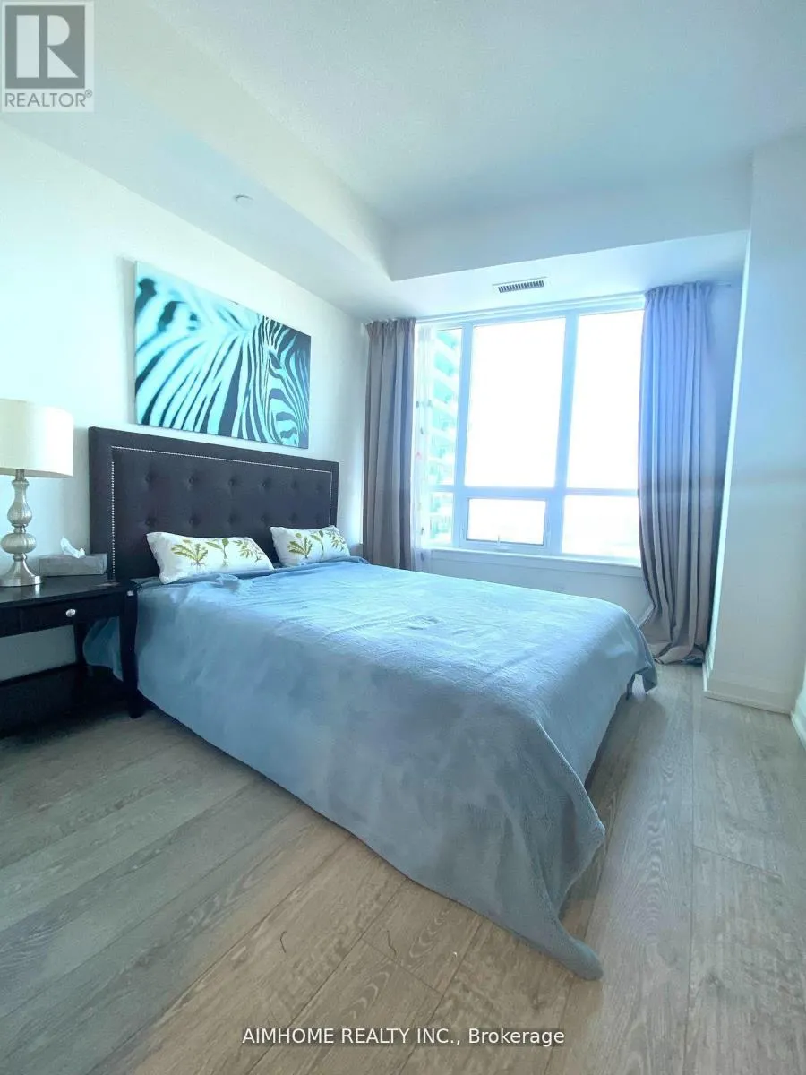 1712 - 7171 YONGE STREET
