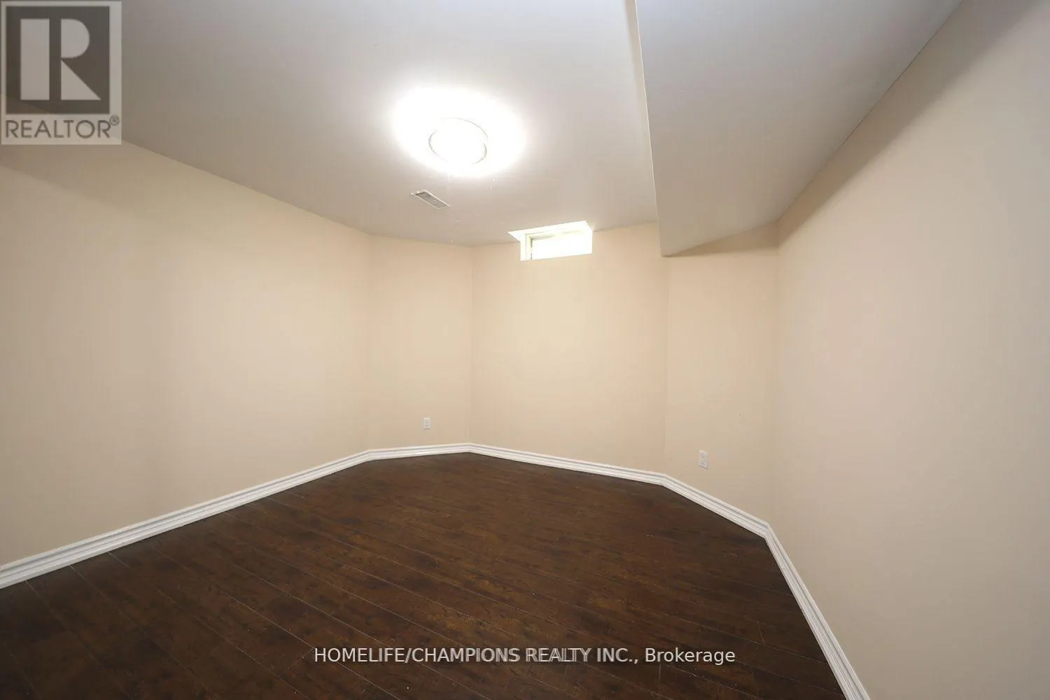 142 ESTATE GARDEN AVENUE