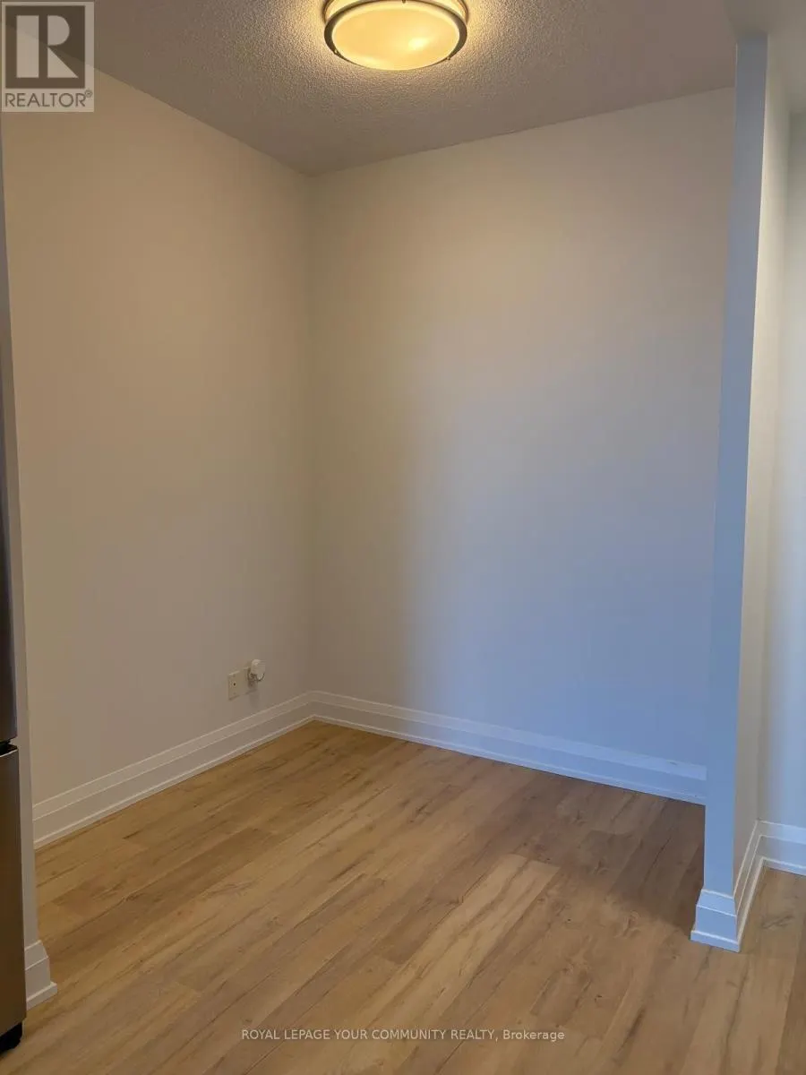 1606 - 7171 YONGE STREET