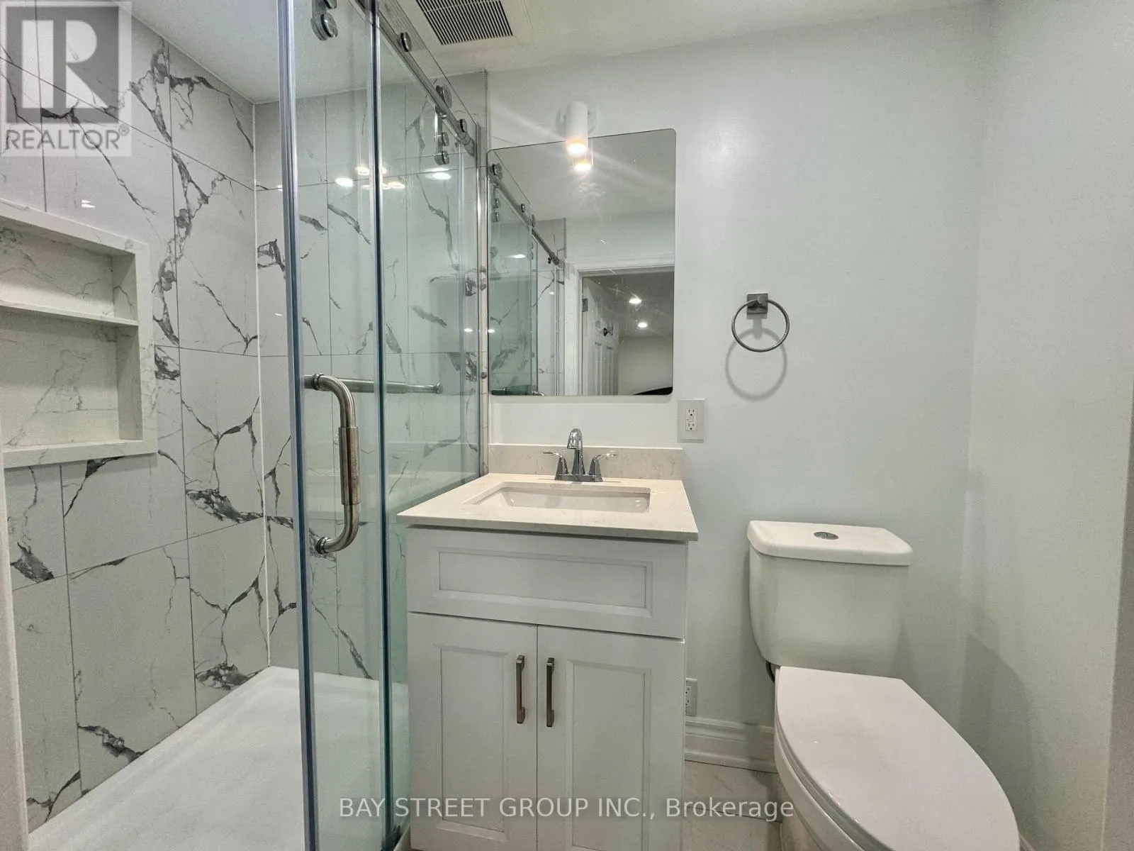 ONE ROOM IN W/O BASEMENT - 8 QUEENSGATE COURT