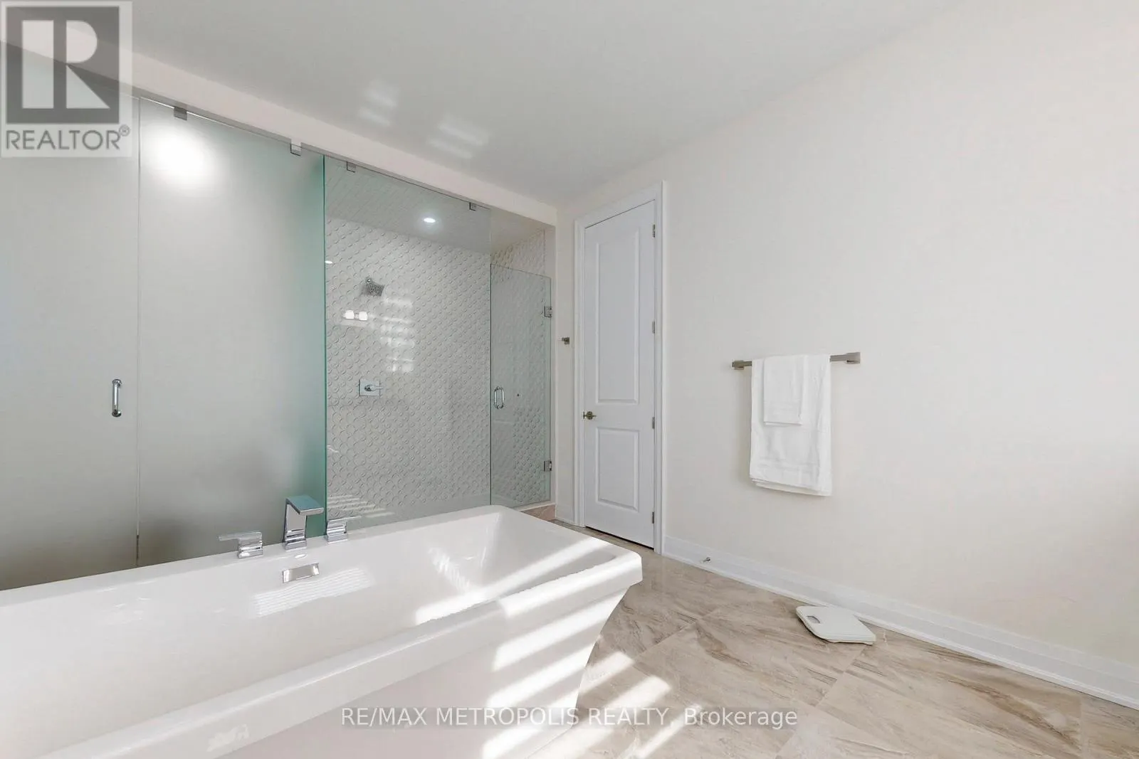 163 BALLANTYNE BOULEVARD