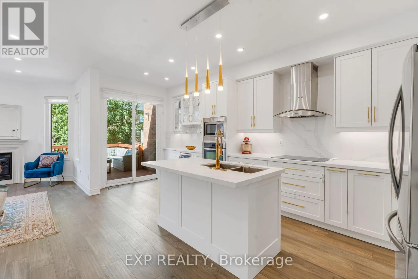 4 SEIFFER CRESCENT