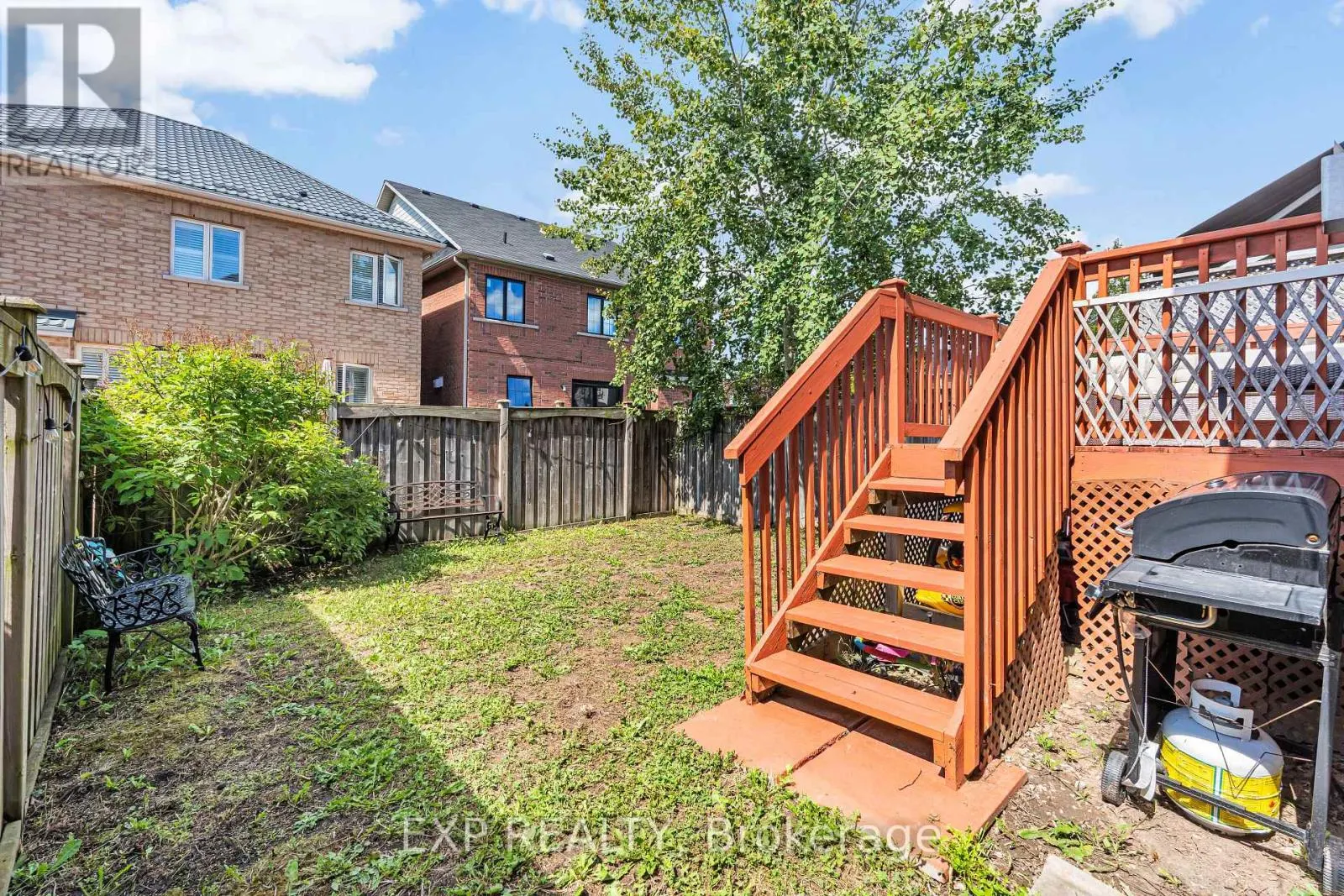 4 SEIFFER CRESCENT