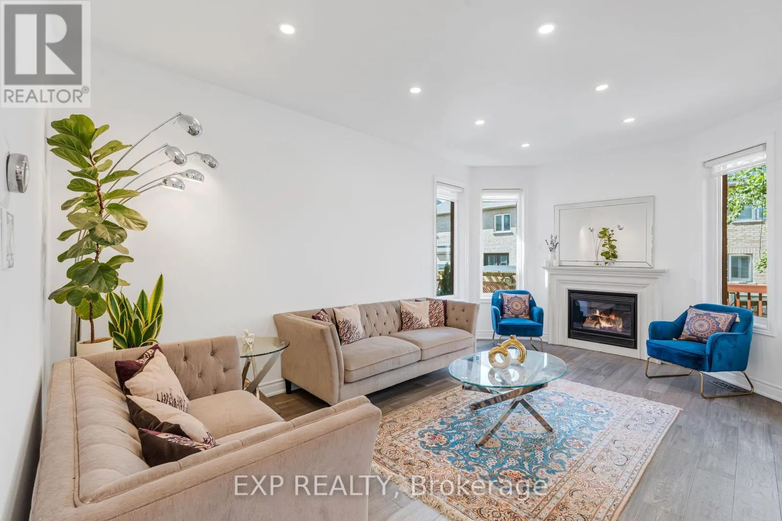 4 SEIFFER CRESCENT