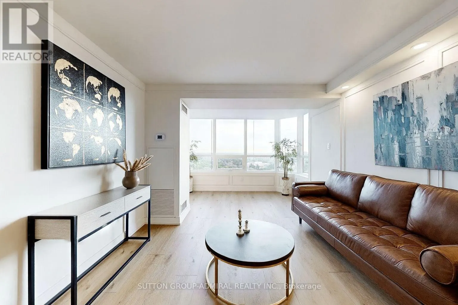 901 - 7601 BATHURST STREET