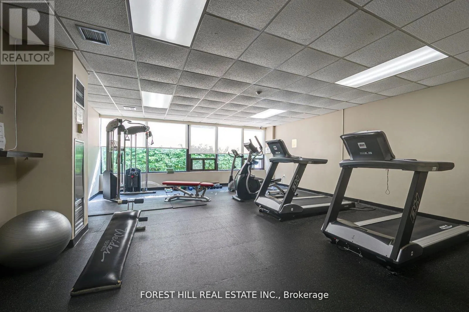 308 - 7440 BATHURST STREET