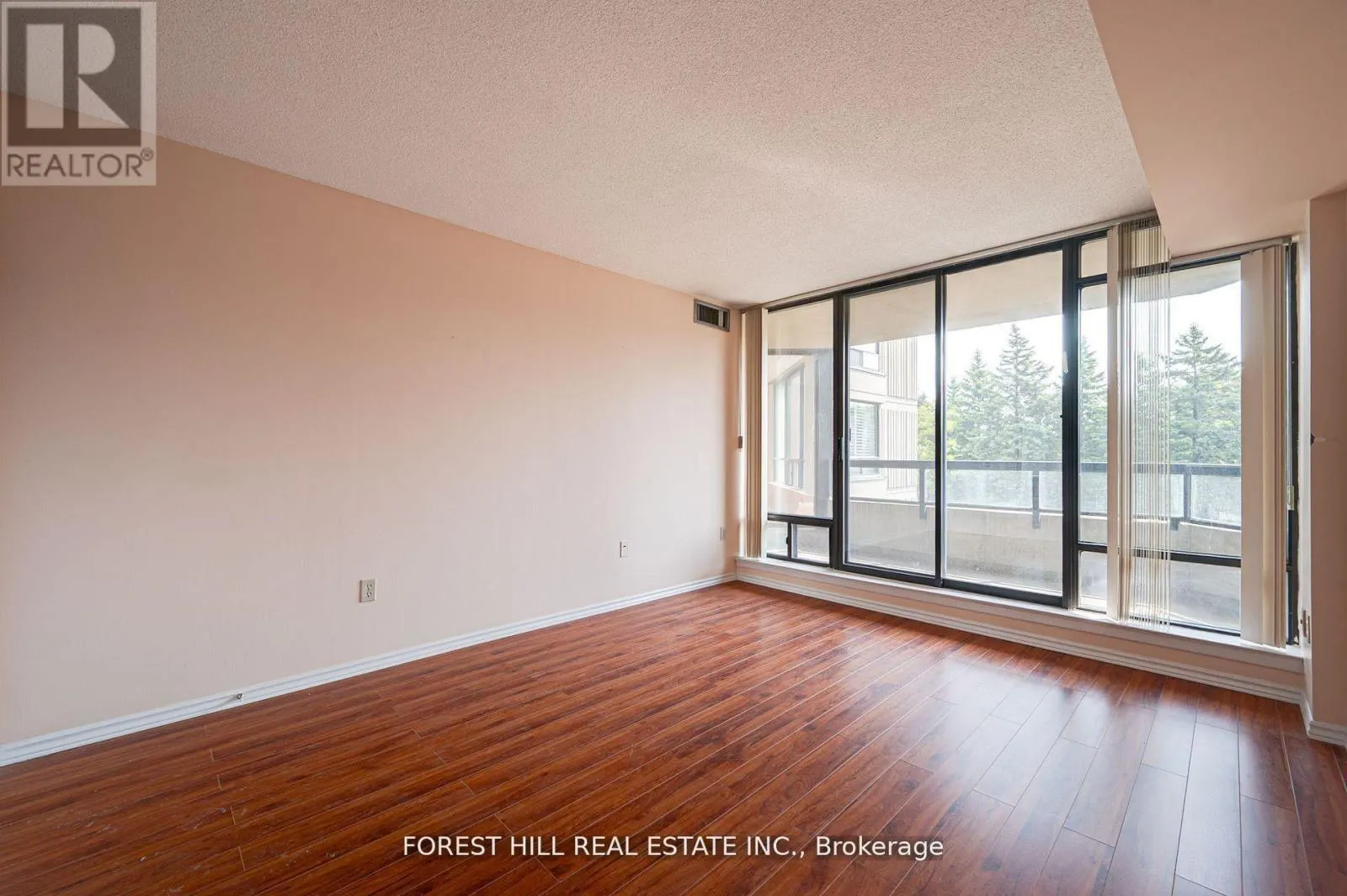 308 - 7440 BATHURST STREET