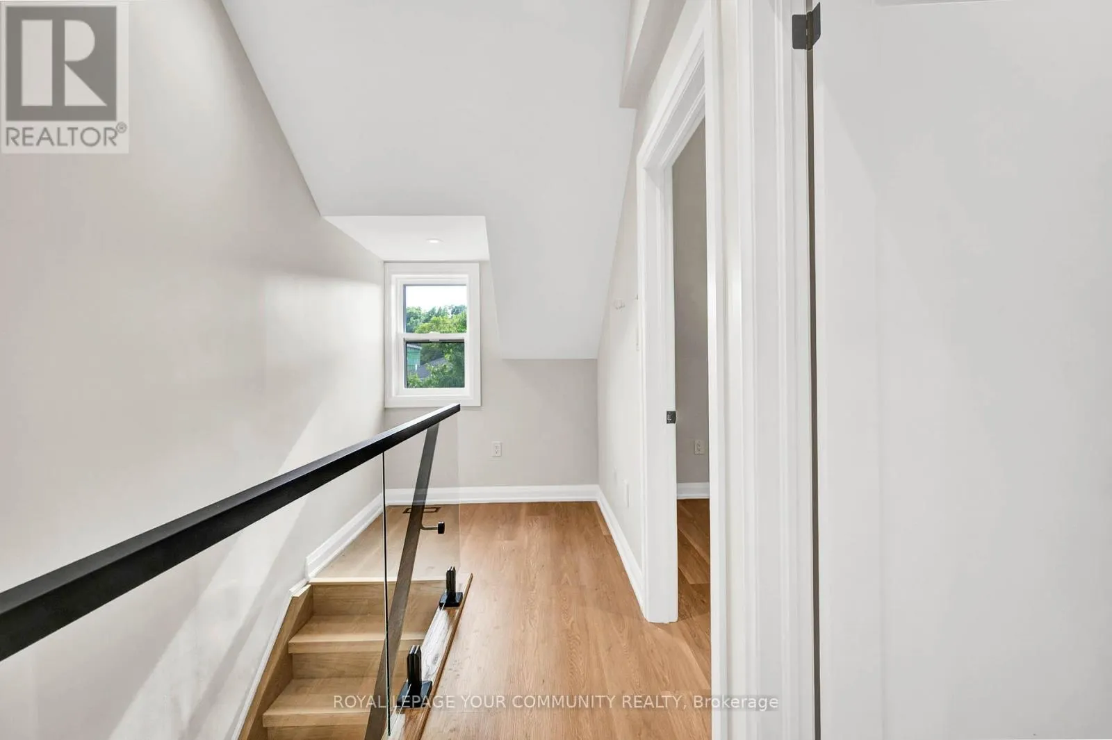 141 CLARENCE STREET