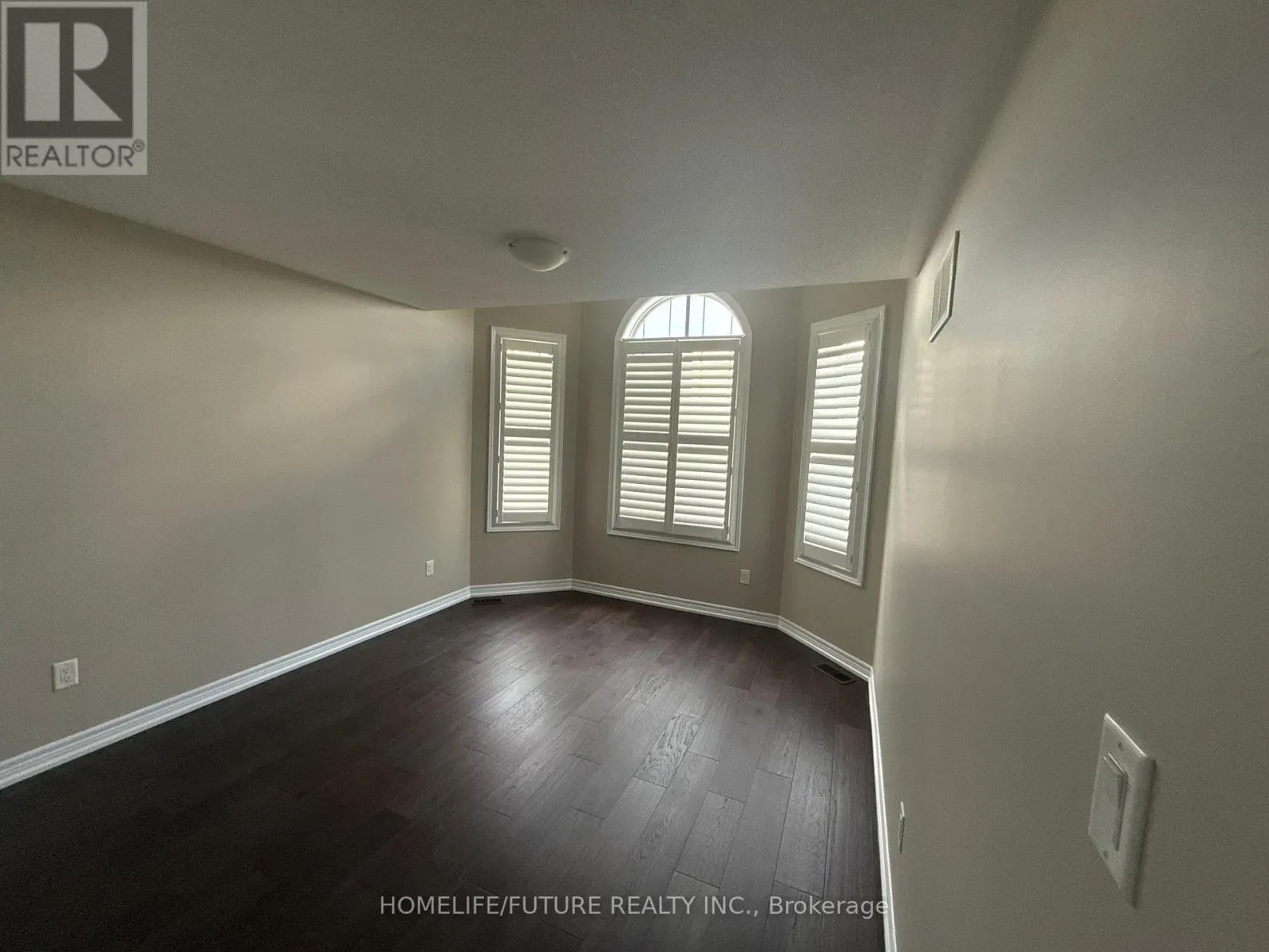1399 LORMEL GATE