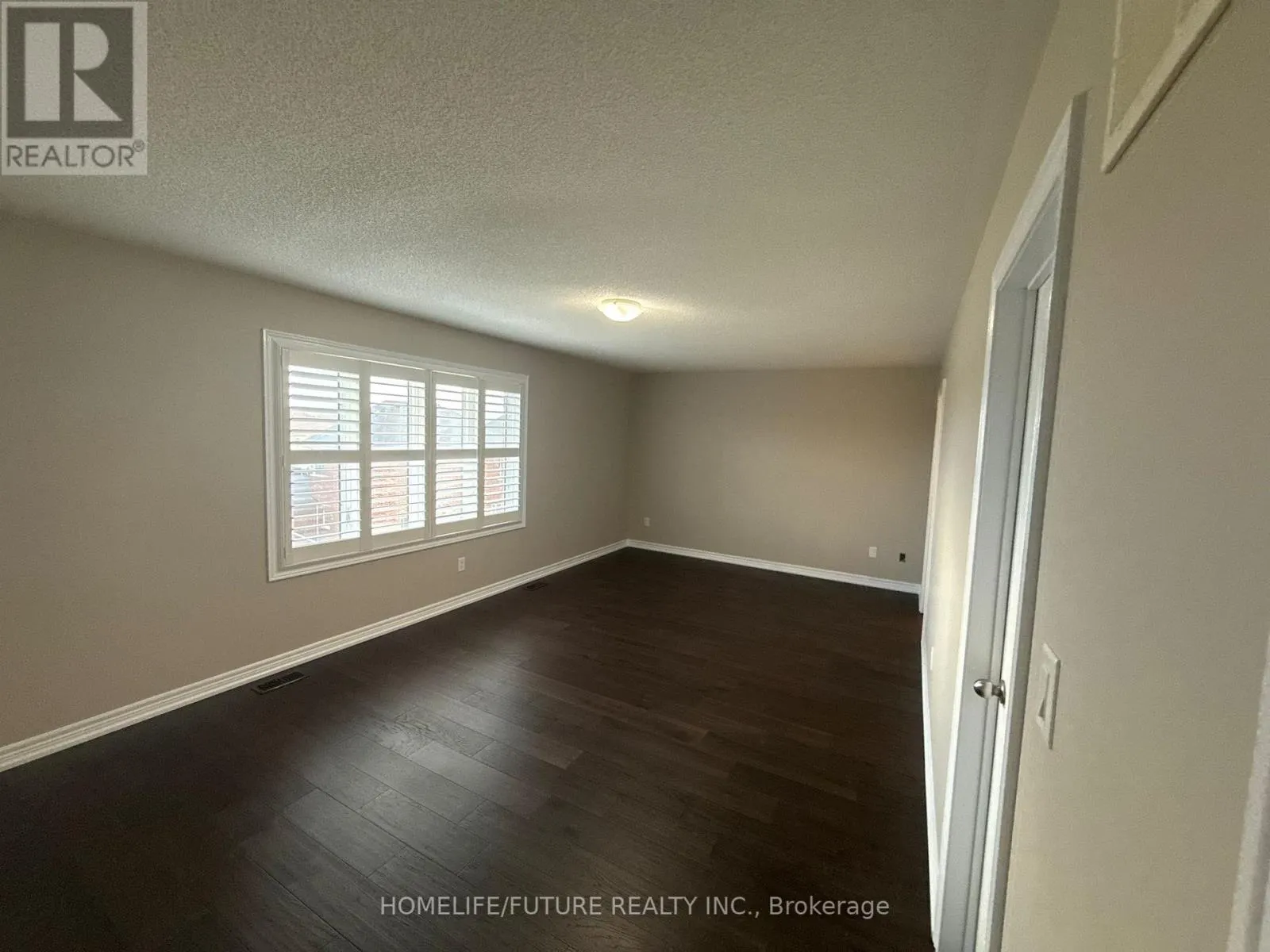 1399 LORMEL GATE