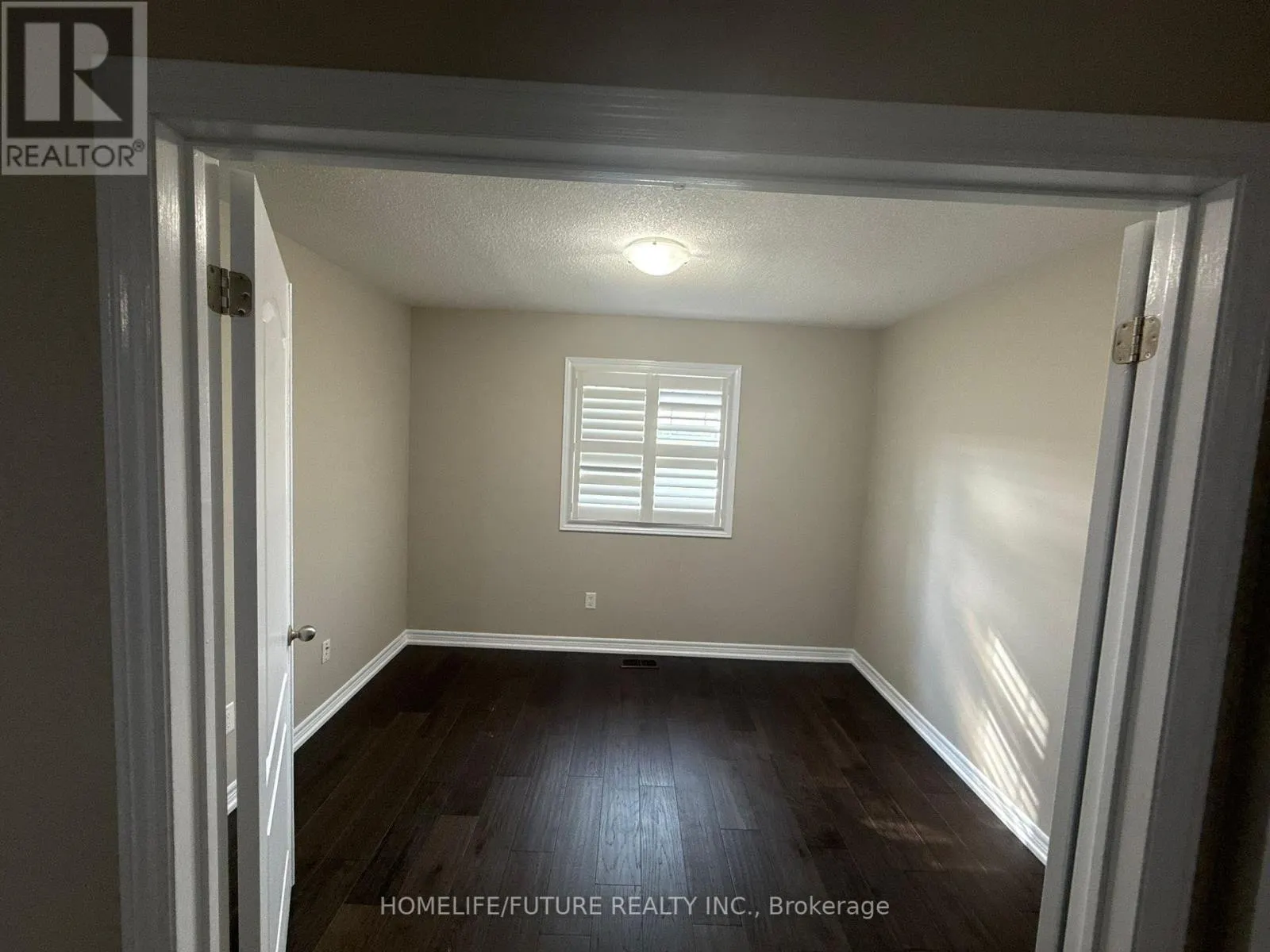 1399 LORMEL GATE