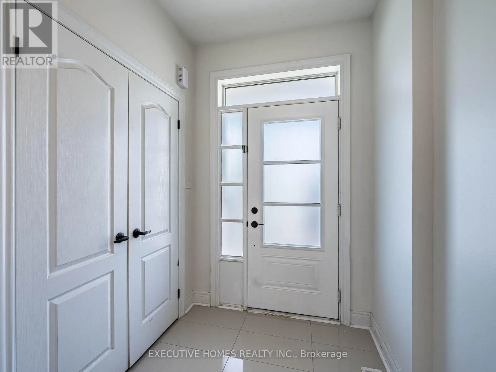 15 LOWTHER AVENUE