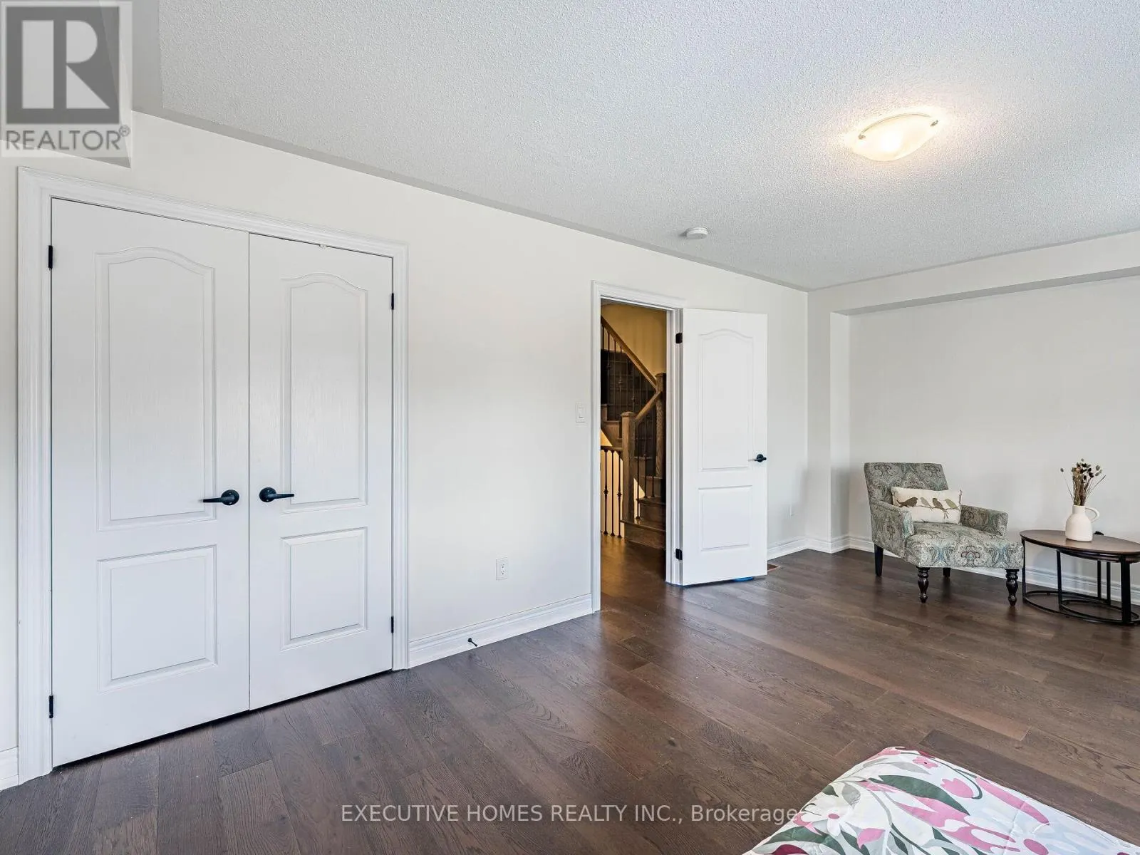 15 LOWTHER AVENUE