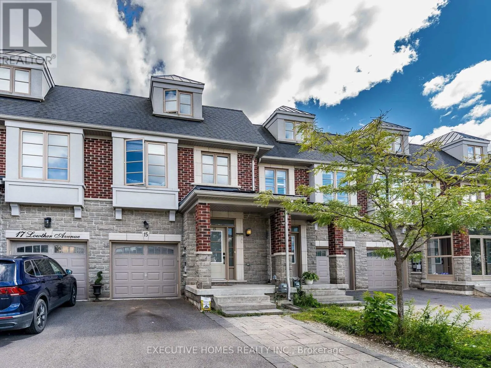 15 LOWTHER AVENUE