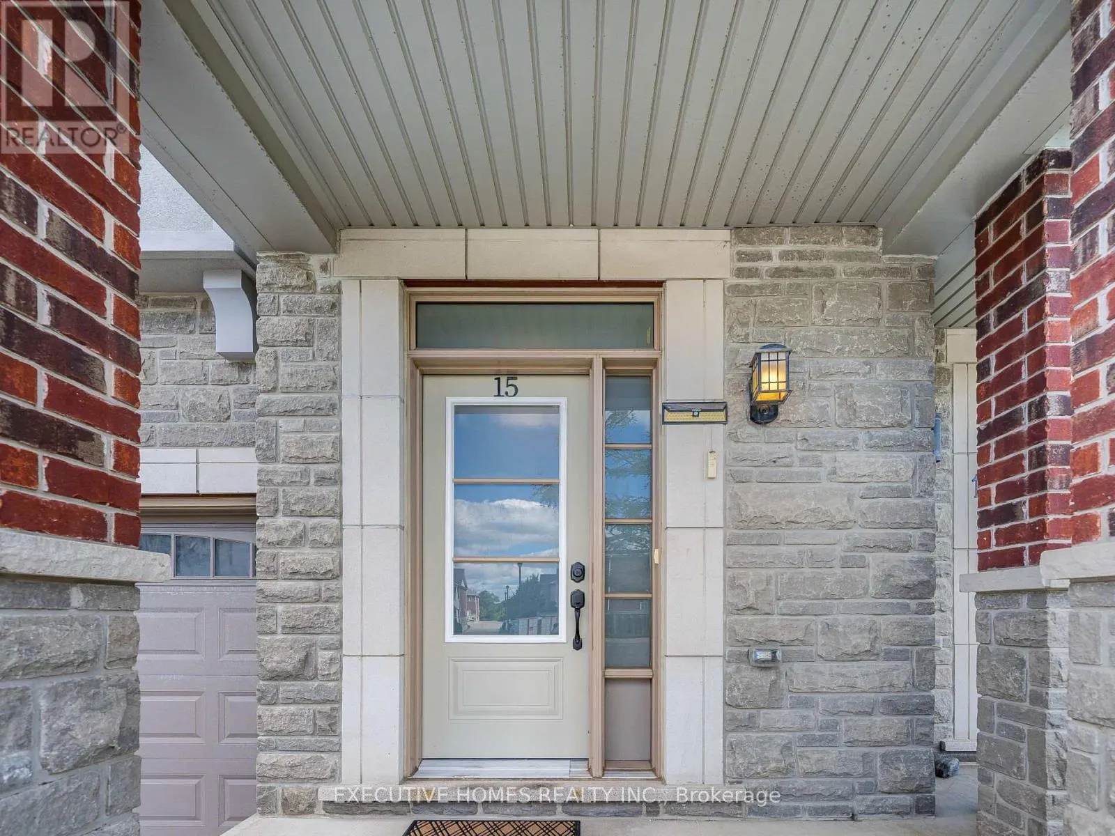 15 LOWTHER AVENUE