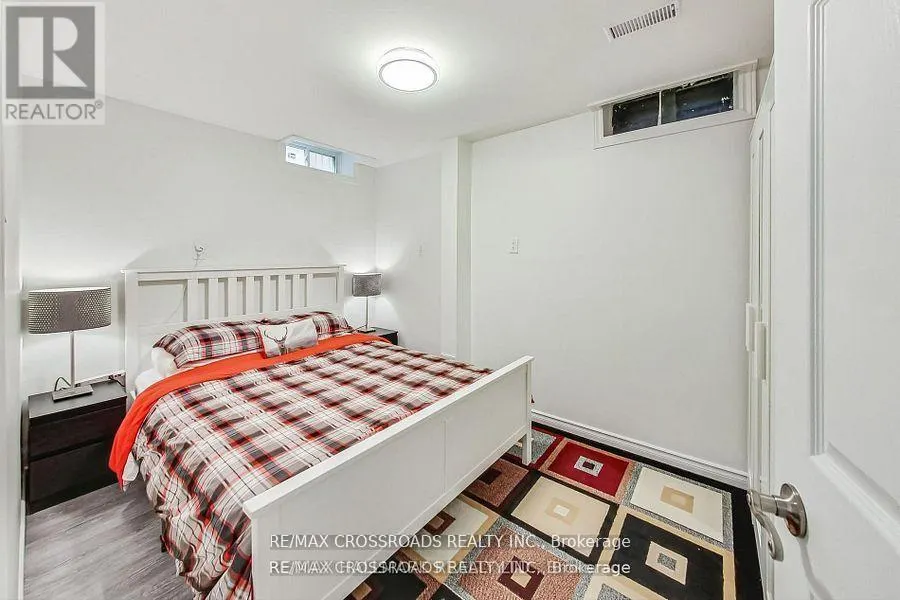 BSMT - 374 HANDLEY CRESCENT
