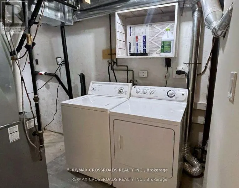BSMT - 374 HANDLEY CRESCENT