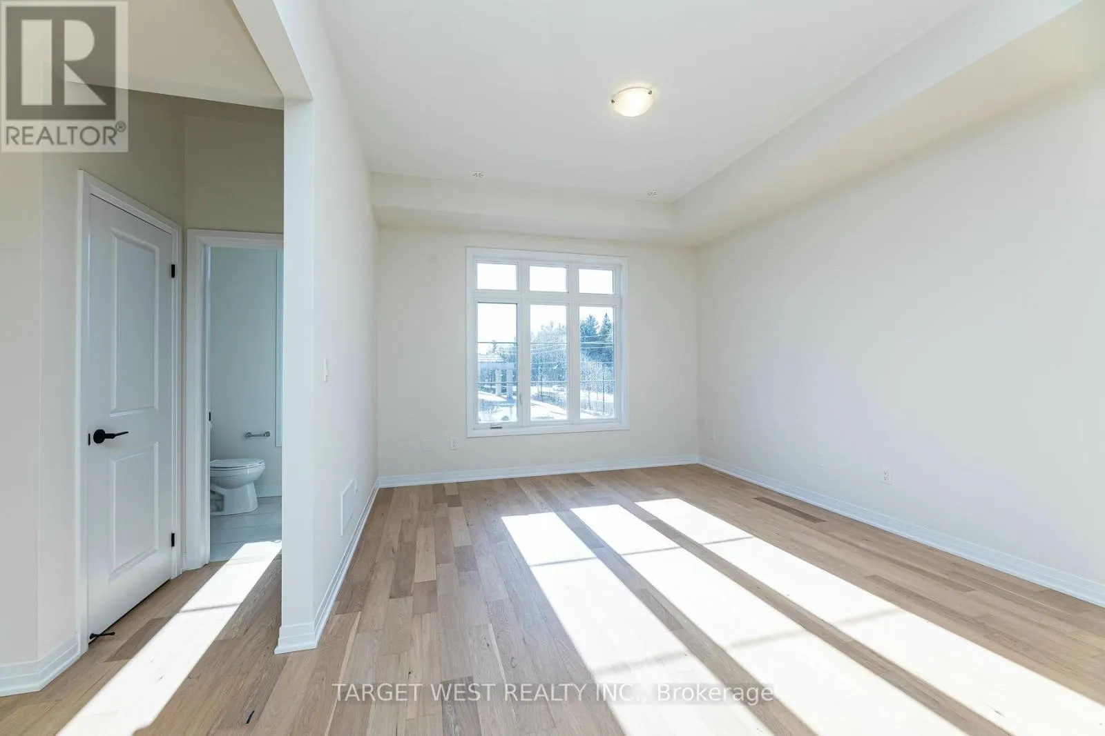 23 ARCHAMBAULT WAY