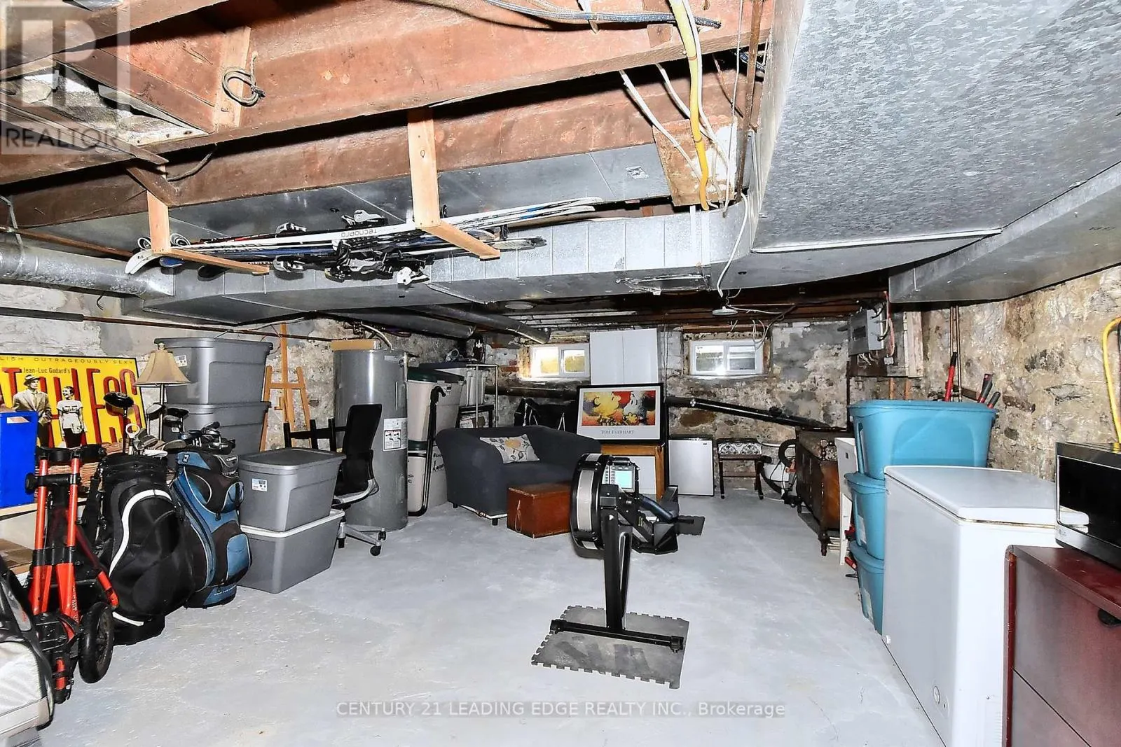 55 BROCK STREET E