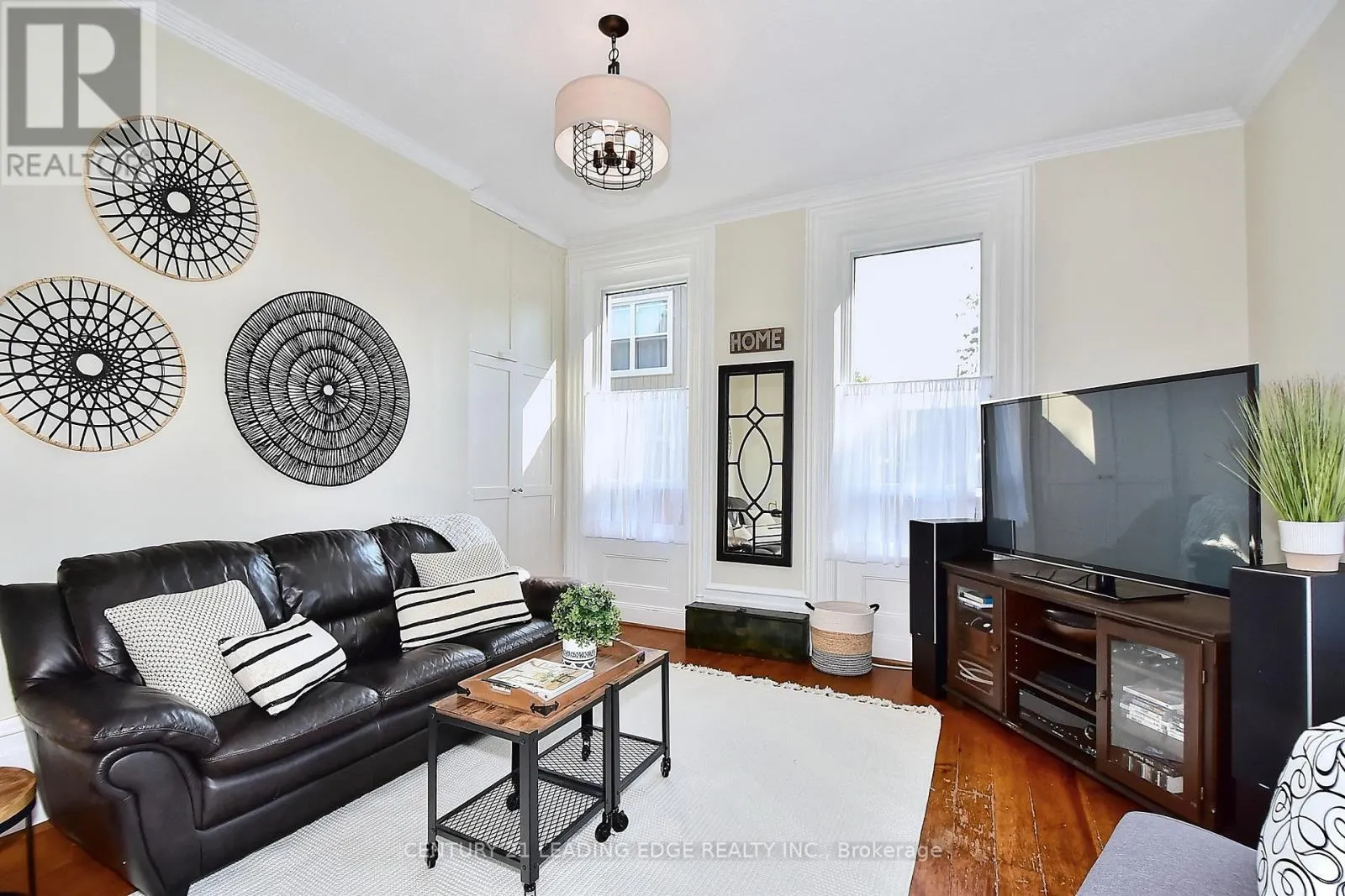 55 BROCK STREET E