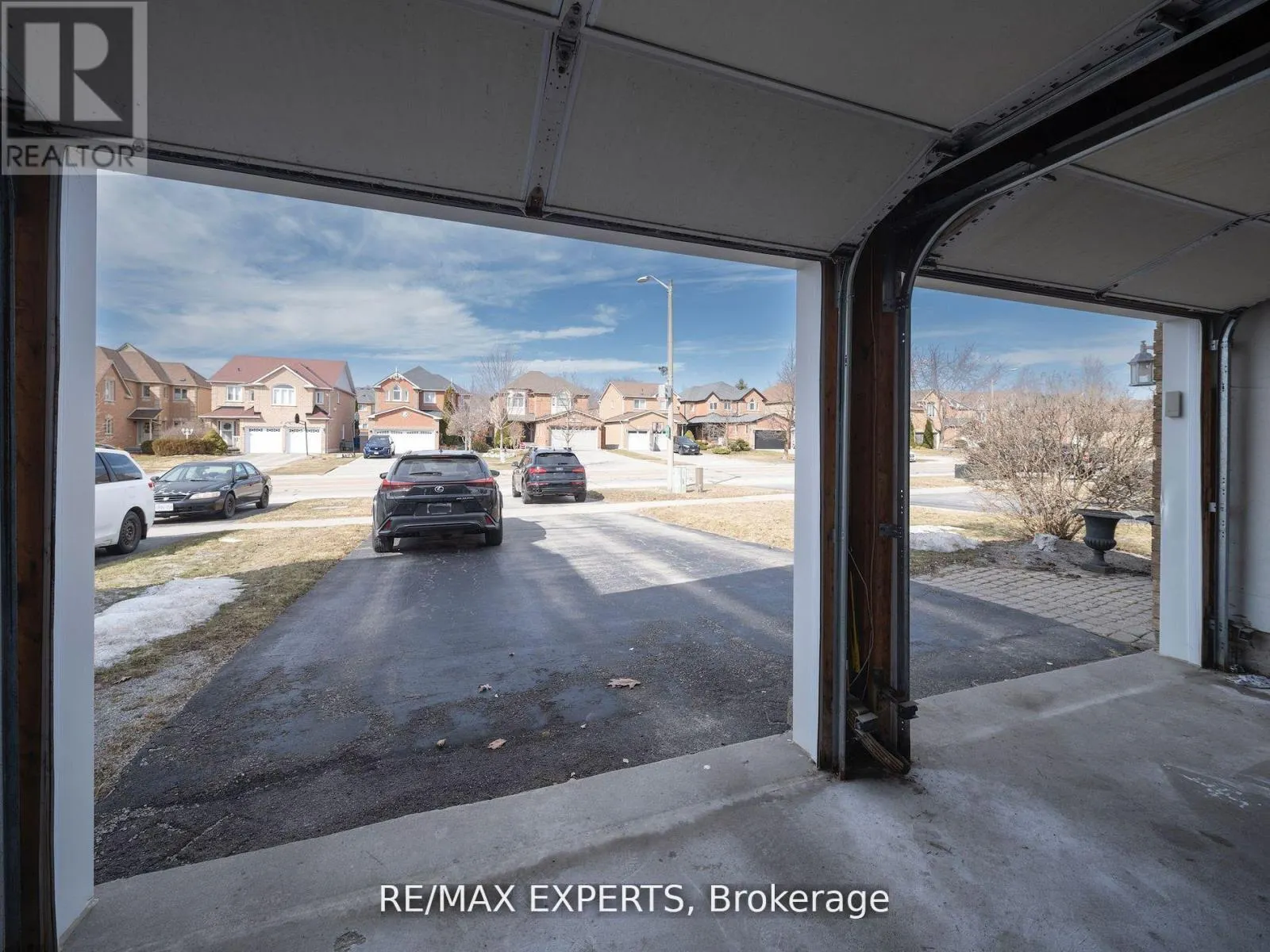 272 HOOVER PARK DRIVE