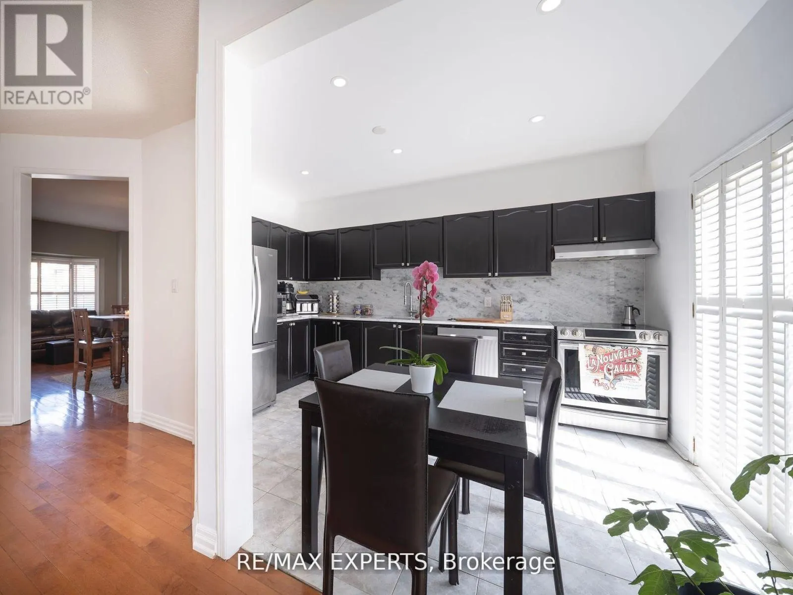 272 HOOVER PARK DRIVE