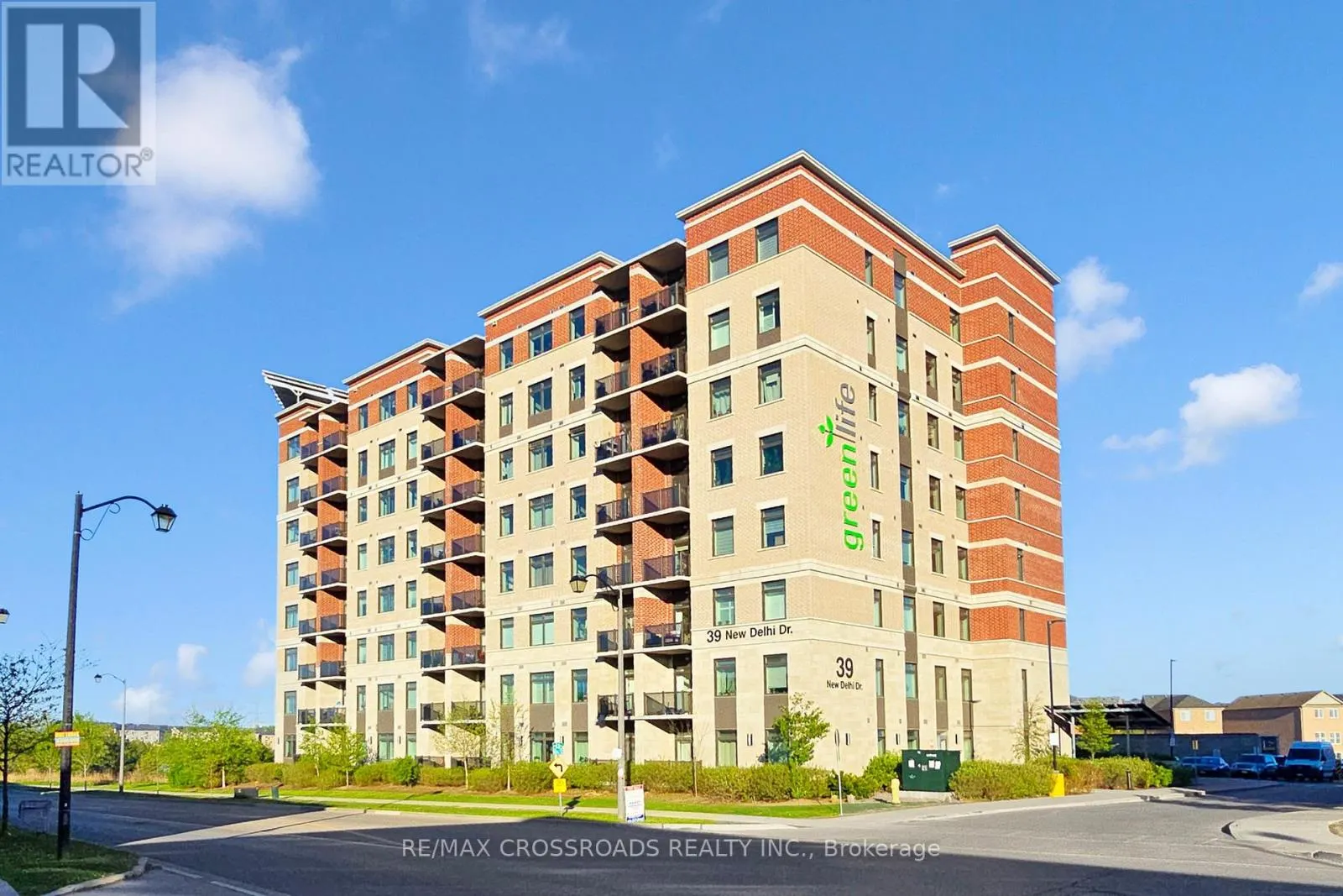 601 - 39 NEW DELHI DRIVE E
