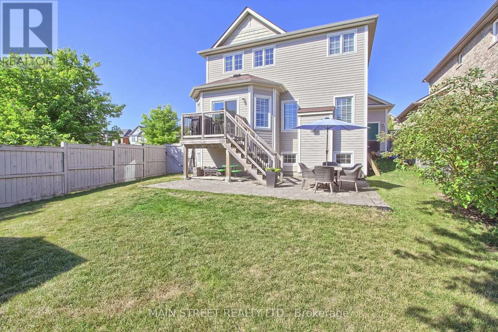 123 LAURENDALE AVENUE