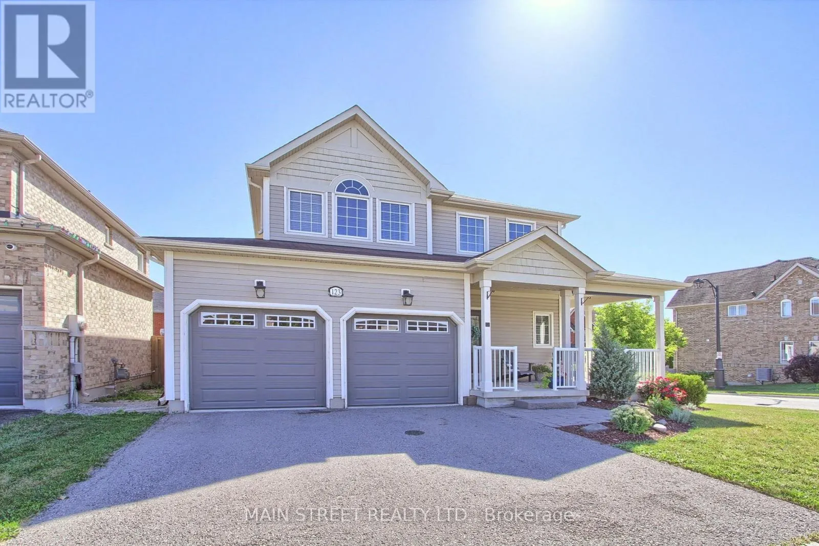 123 LAURENDALE AVENUE