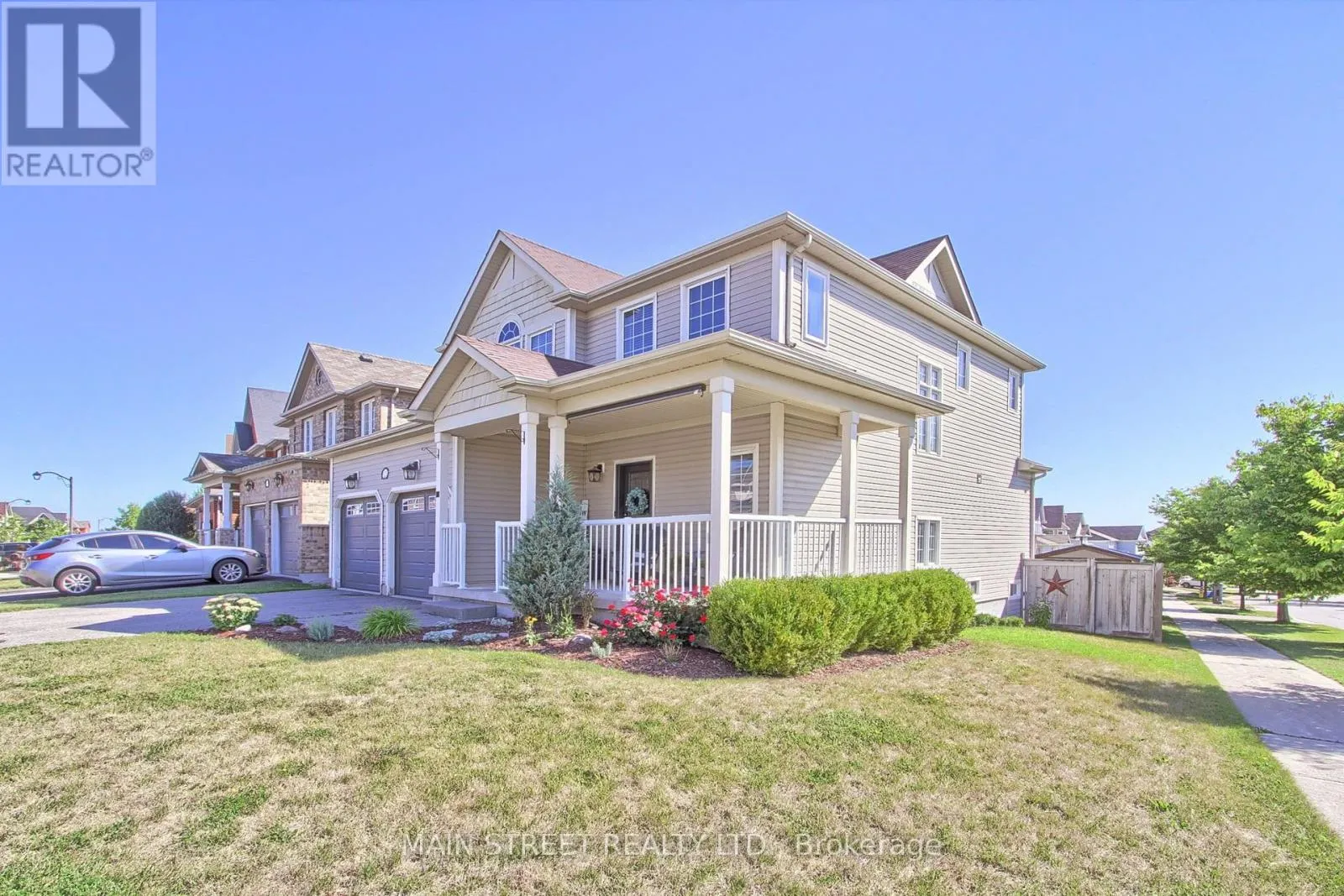 123 LAURENDALE AVENUE