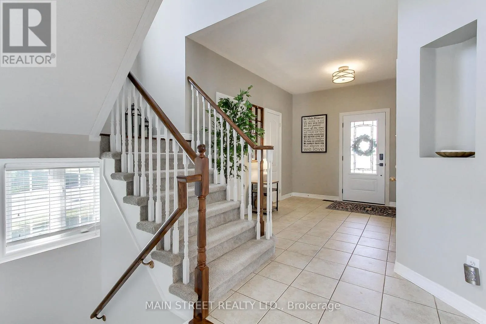 123 LAURENDALE AVENUE
