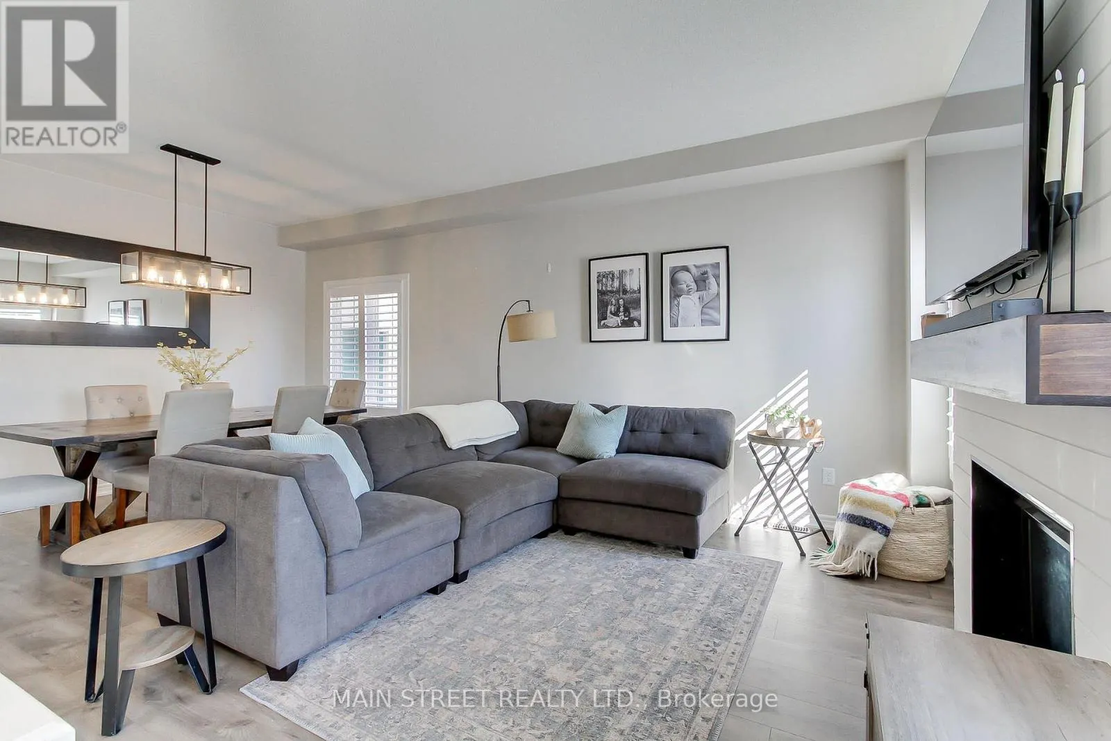 123 LAURENDALE AVENUE